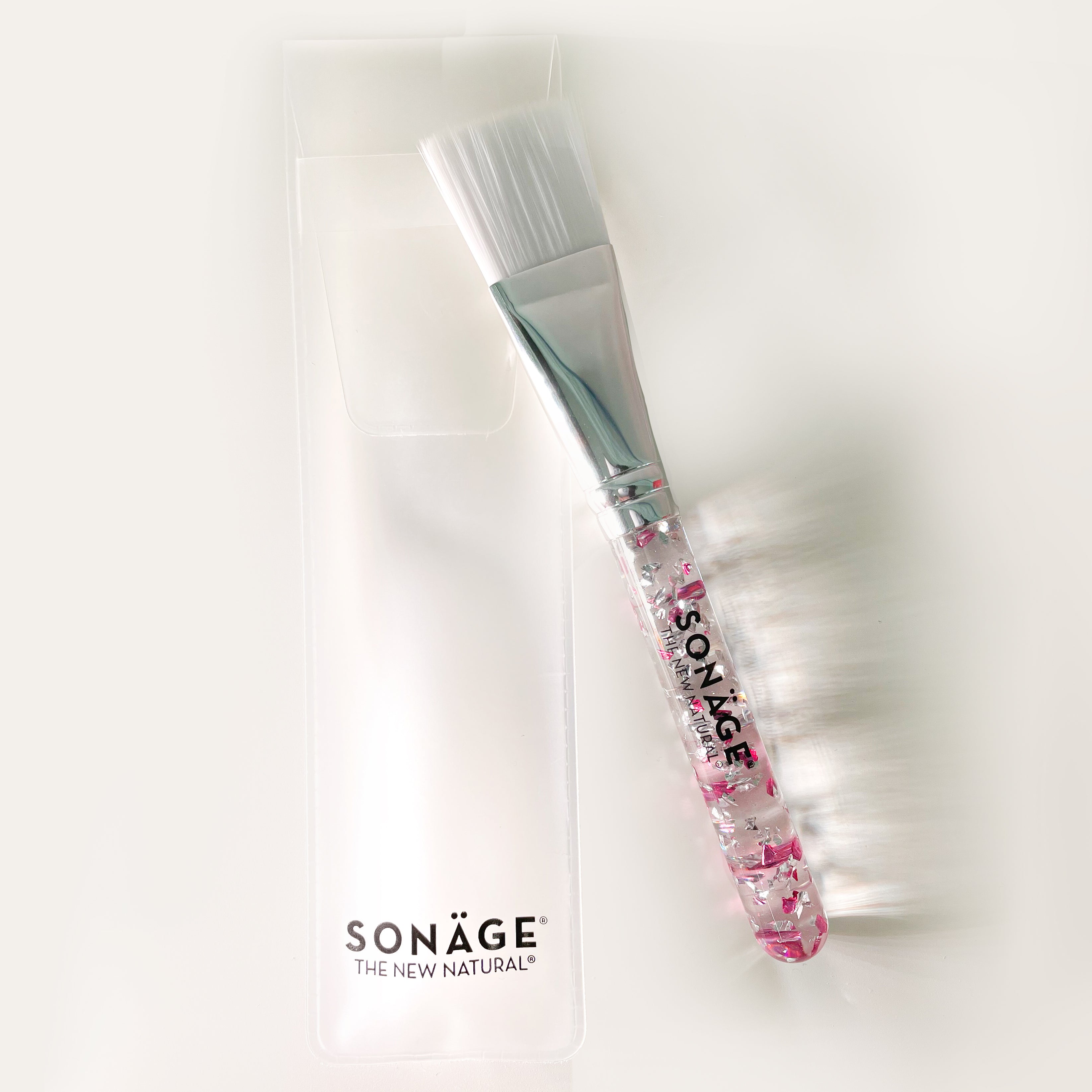 Vegan Glitter Makeup Brush for Face Mask & Foundation - Soft Synthetic Bristles for Flawless Application - Perfect for Halloween, Cosplay & Everyday Makeup