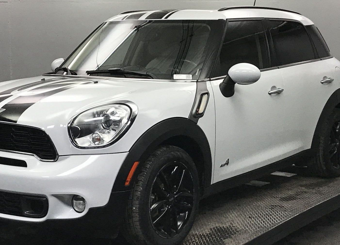 Clear Lens Front Fender Side Marker Lights Housings for 2011-2016 MINI Cooper R60 R61 - Perfect for Night Driving & Custom Car Styling