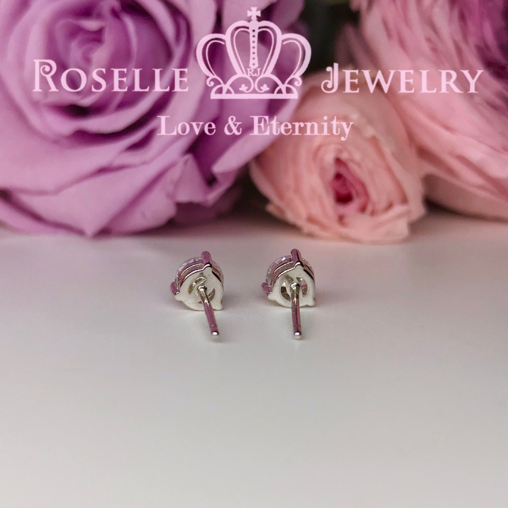 Detachable Floral Stud Earrings for Women - Dainty Flower Jewelry Gift for Her - Perfect for Weddings, Parties & Everyday Wear | JE2
