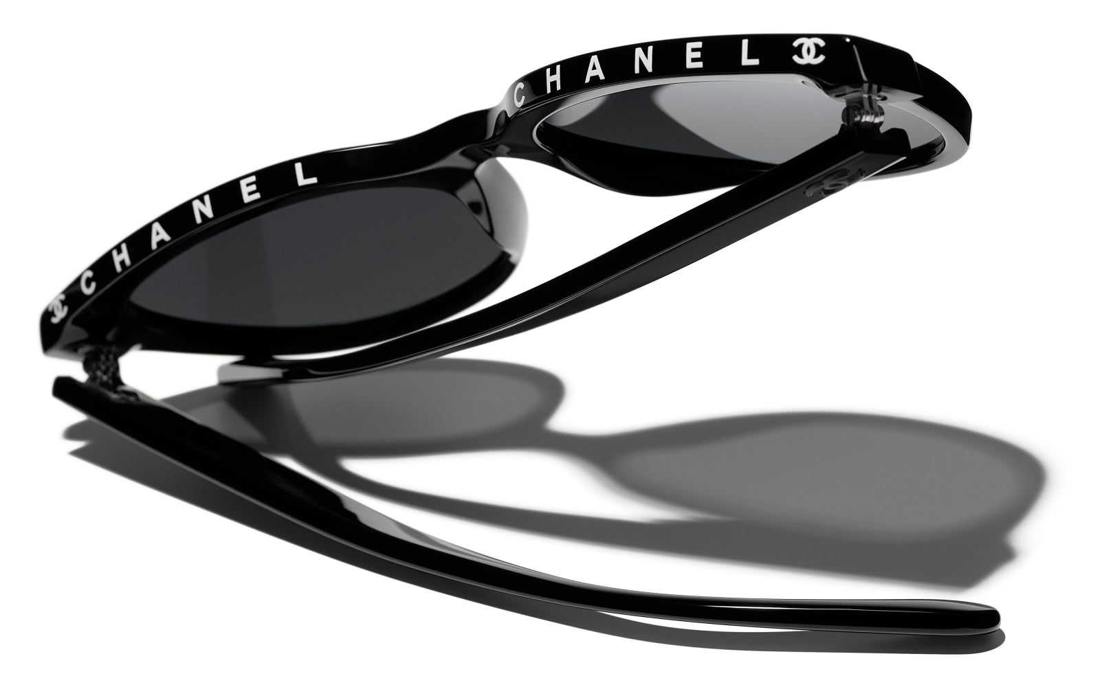 Chanel 5414 Sunglasses - Luxury Designer Shades for Women, UV Protection & Stylish Fashion Accessories - Perfect for Beach, Driving & Outdoor Activities