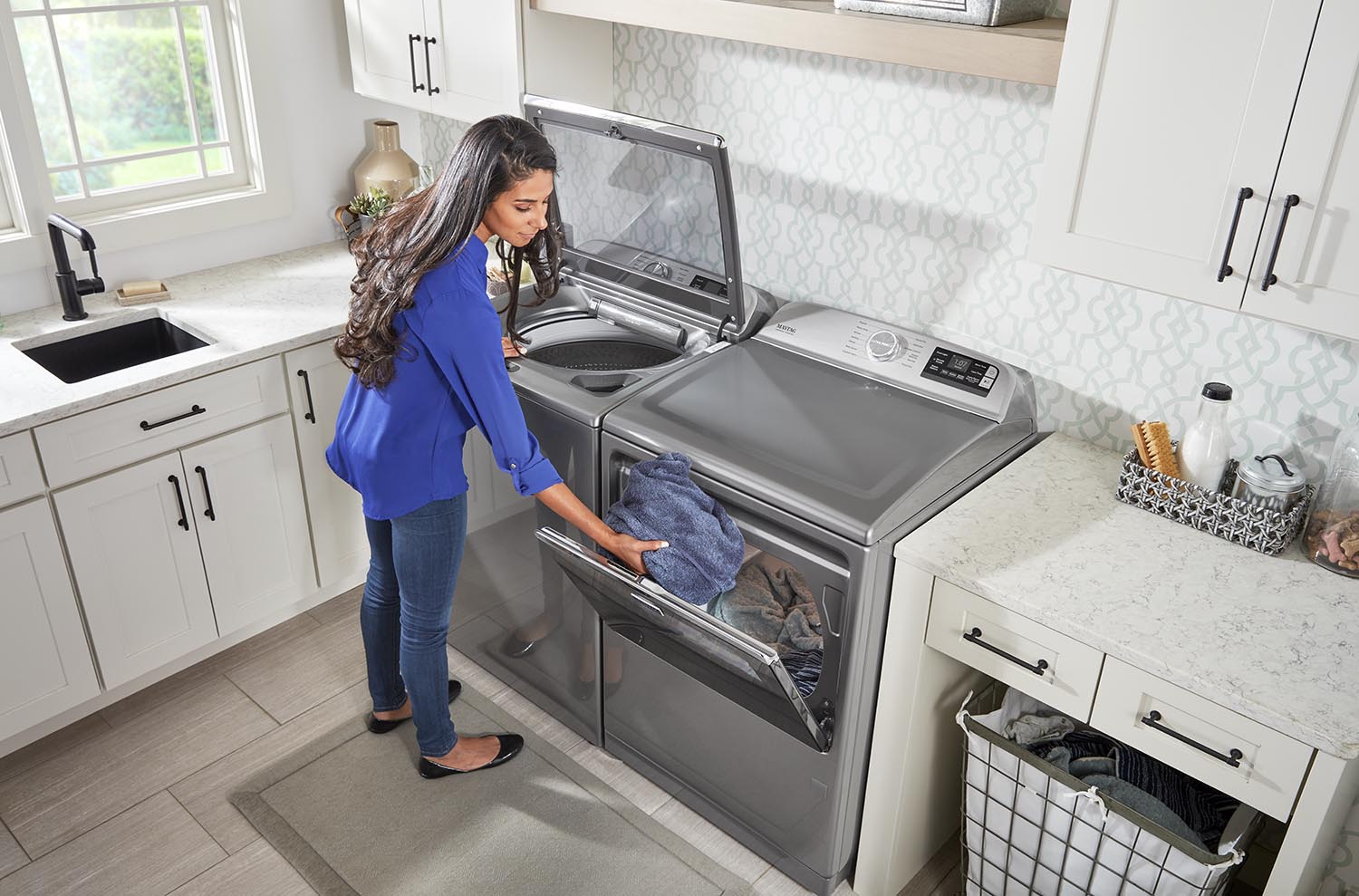 Maytag Metallic Slate Smart Top Load Washer 6.0 cu.ft & Electric Dryer 7.4 cu.ft Set MVW7230HC/YMED7230HC - Large Capacity Laundry Pair for Family Homes with Smart Technology & Energy Efficiency