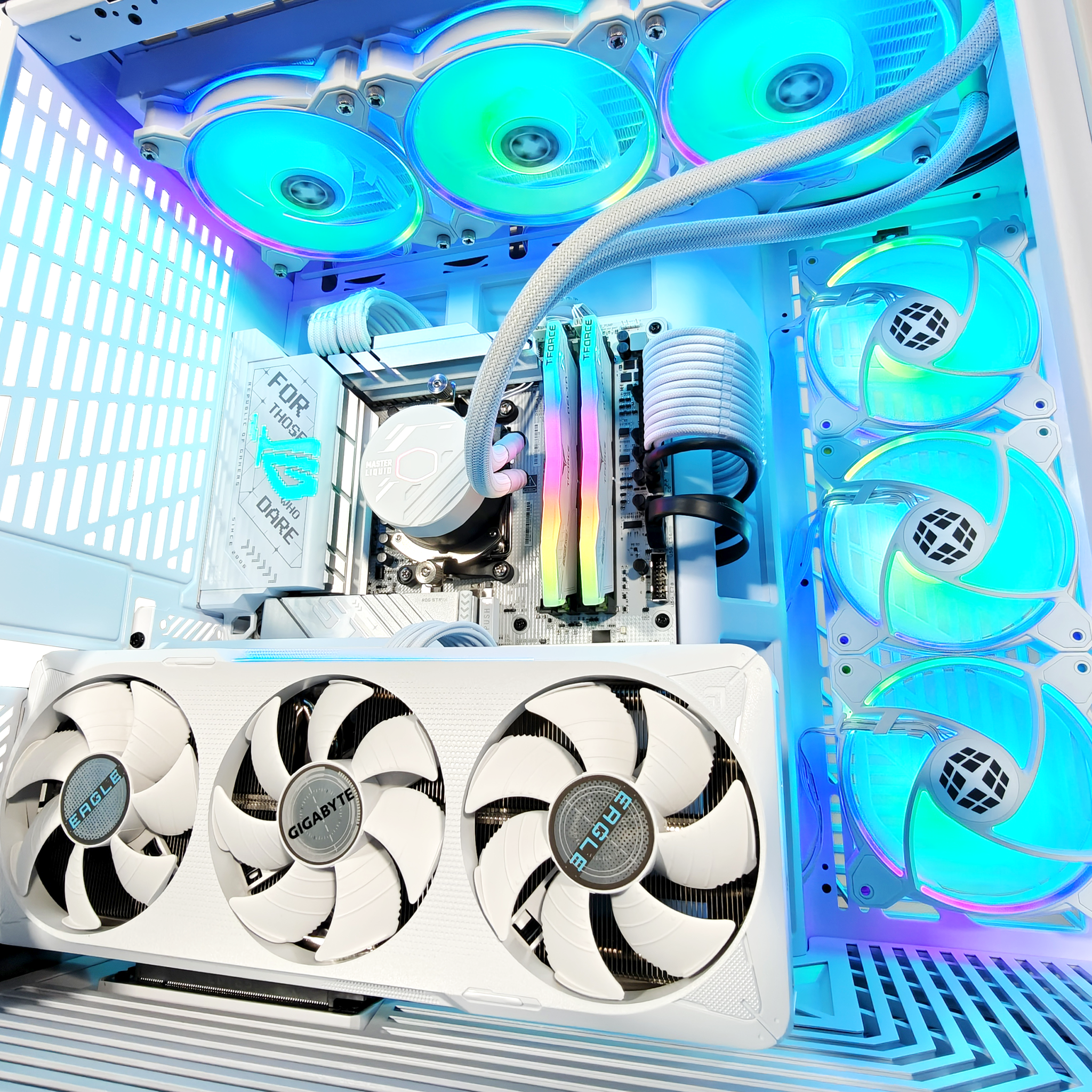 Y70 Ghost Extreme Gaming PC - High Performance Ready to Ship for Esports & VR Gaming