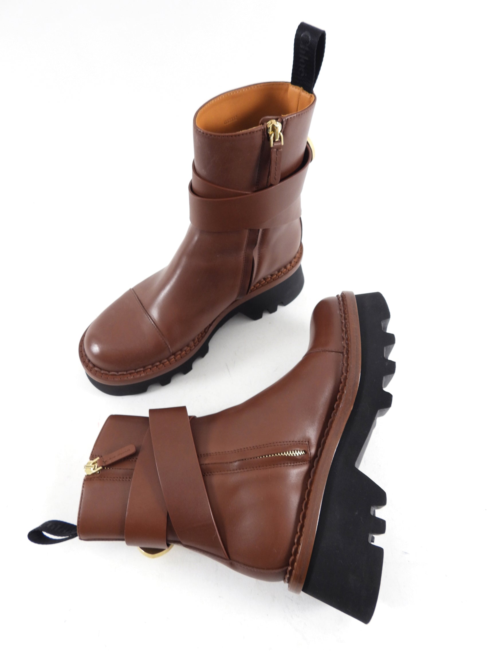 Chloe Owena Women's Brown Leather Ankle Boots Size 37 - Stylish & Comfortable for Fall/Winter Fashion, Office Wear & Casual Outings
