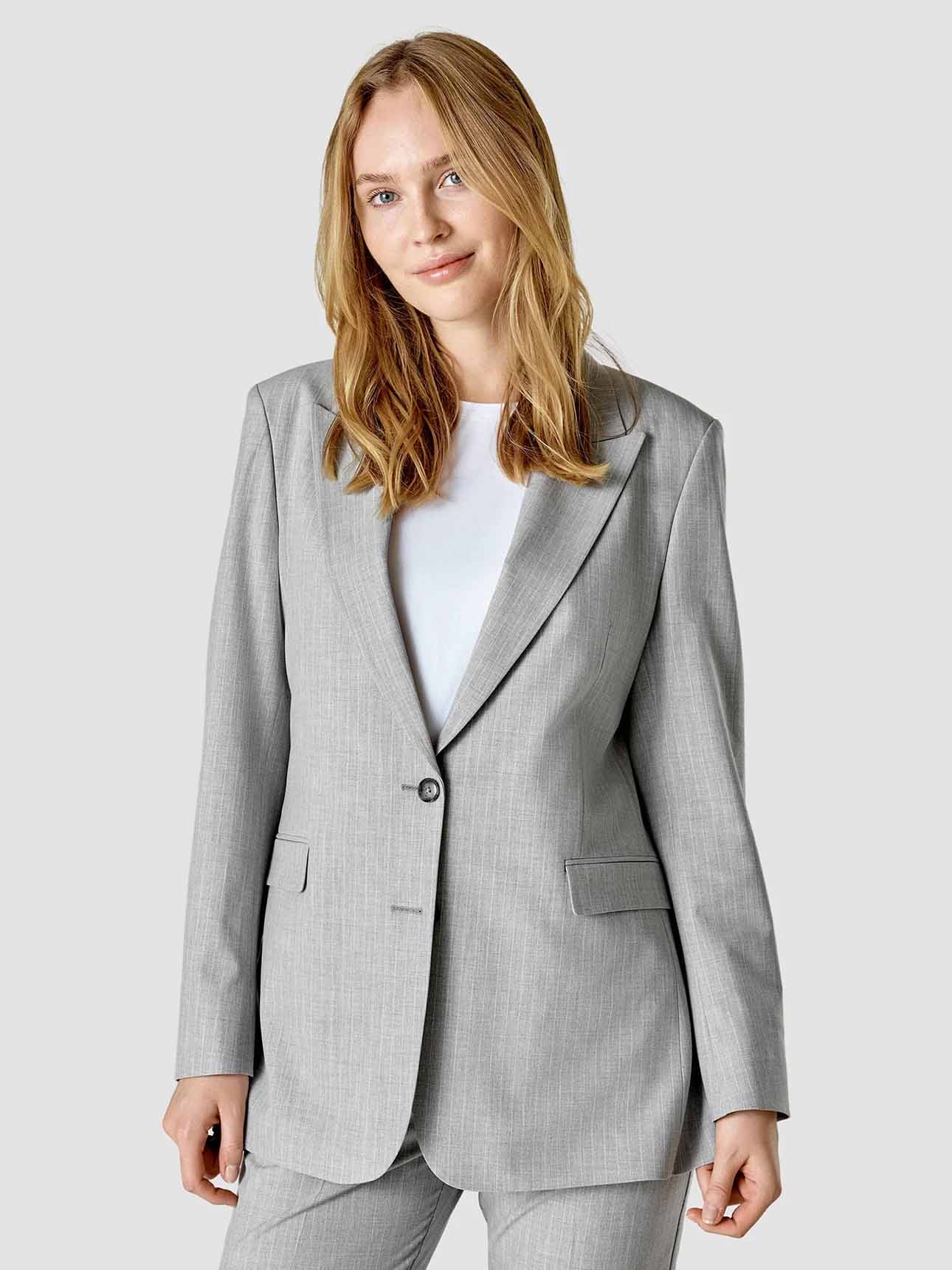 Essential Suit Tapered Light Grey Pinstriped - Premium Slim Fit Business Suit for Men | Perfect for Office, Interviews & Formal Events