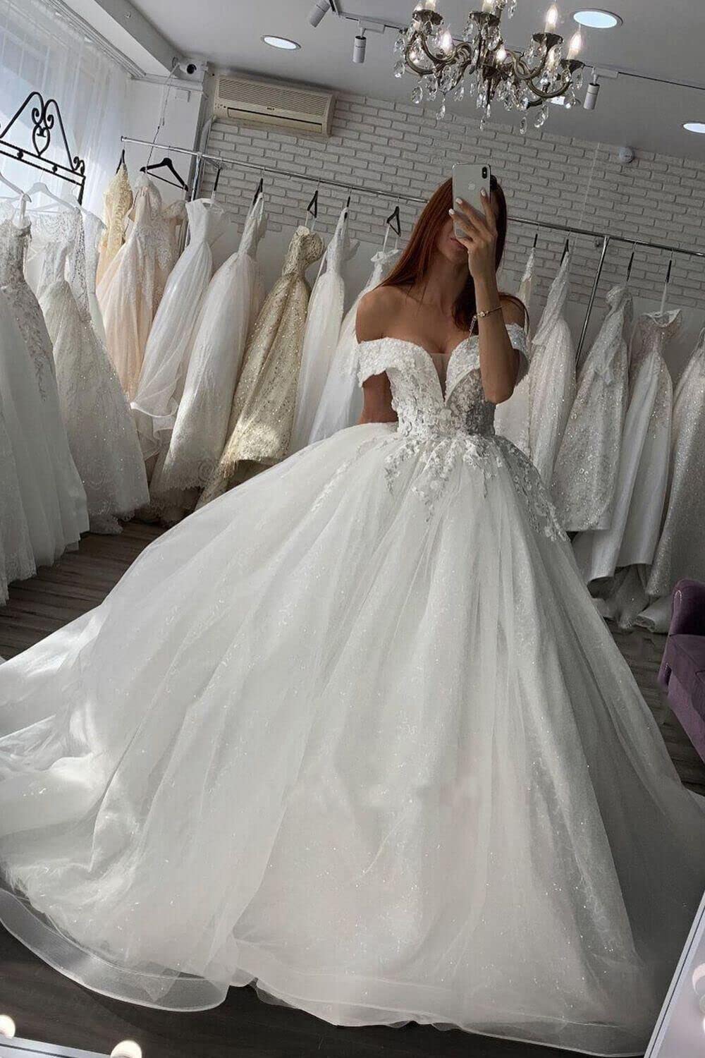 Elegant Off-Shoulder Princess Lace Wedding Ball Gown with Sweetheart Neckline & Long Train - Perfect for Bridal Ceremonies, Formal Events & Fairy-Tale Weddings