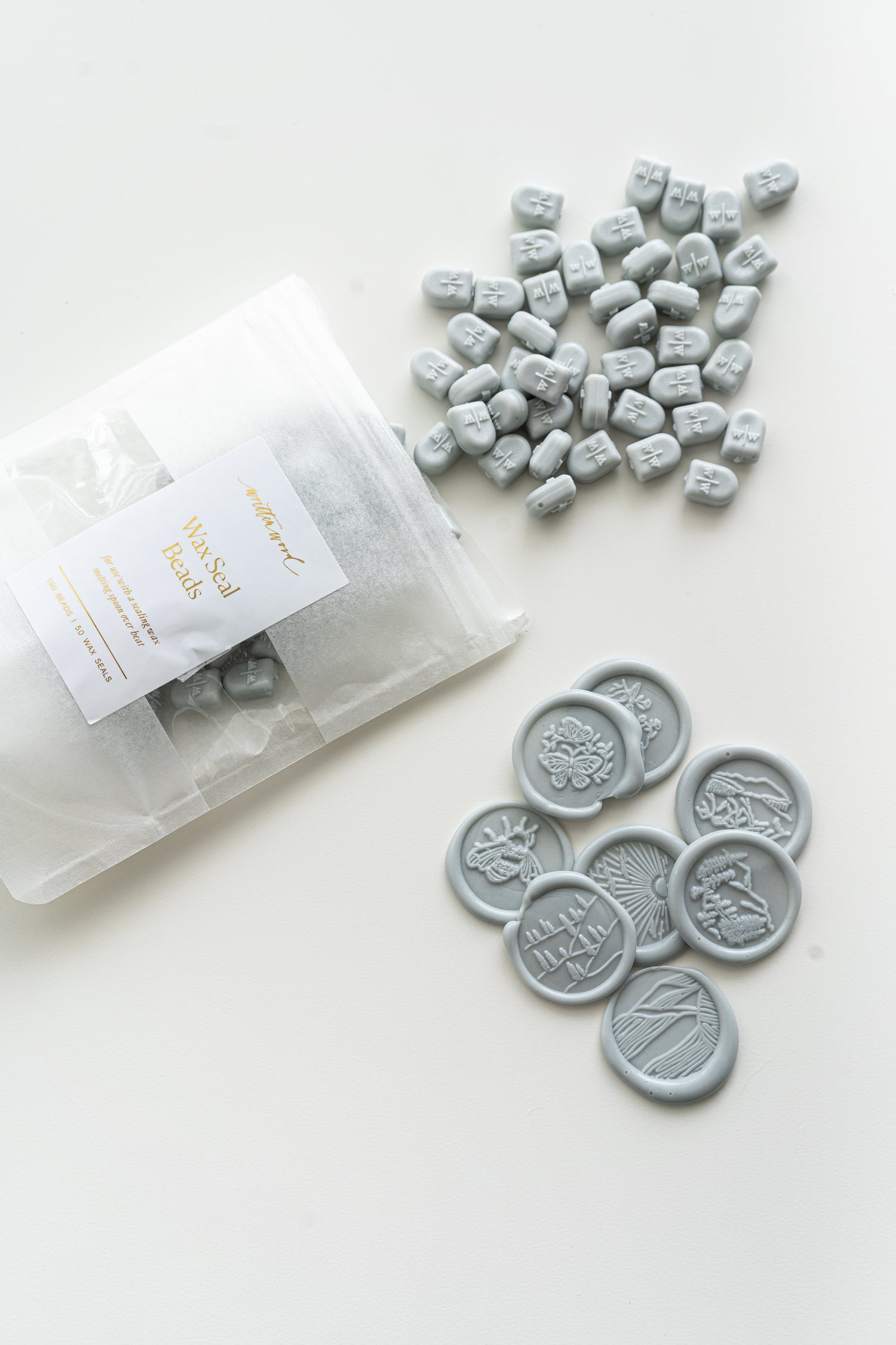 Premium Pale Gray Wax Beads for Elegant Wax Seals - Perfect for Wedding Invitations, Diplomas, Gift Wrapping & Vintage Letter Sealing