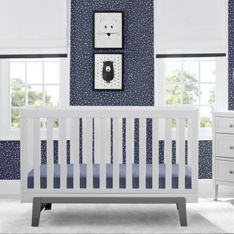 Aster 3-in-1 Convertible Baby Crib - Toddler Bed & Daybed - Safe & Stylish Nursery Furniture for Newborns to Kids | Perfect for Small Spaces & Modern Nurseries