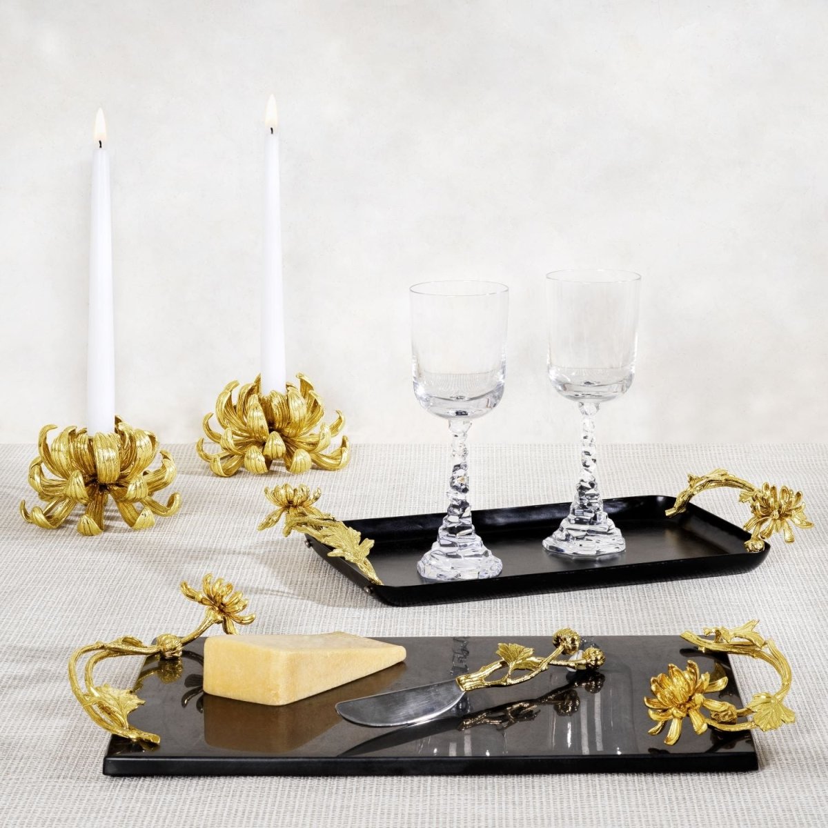 Premium Dahlia Cheese Board Set with Knife - Elegant Serving Tray for Cheese, Charcuterie & Appetizers - Perfect for Dinner Parties, Wine Tasting & Entertaining Guests