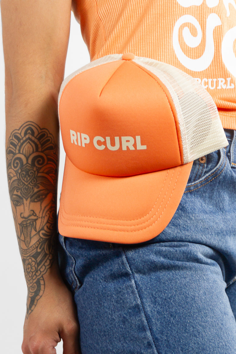 Rip Curl Women's Classic Coral Trucker Hat - Stylish & Comfortable for Beach, Surfing & Outdoor Activities