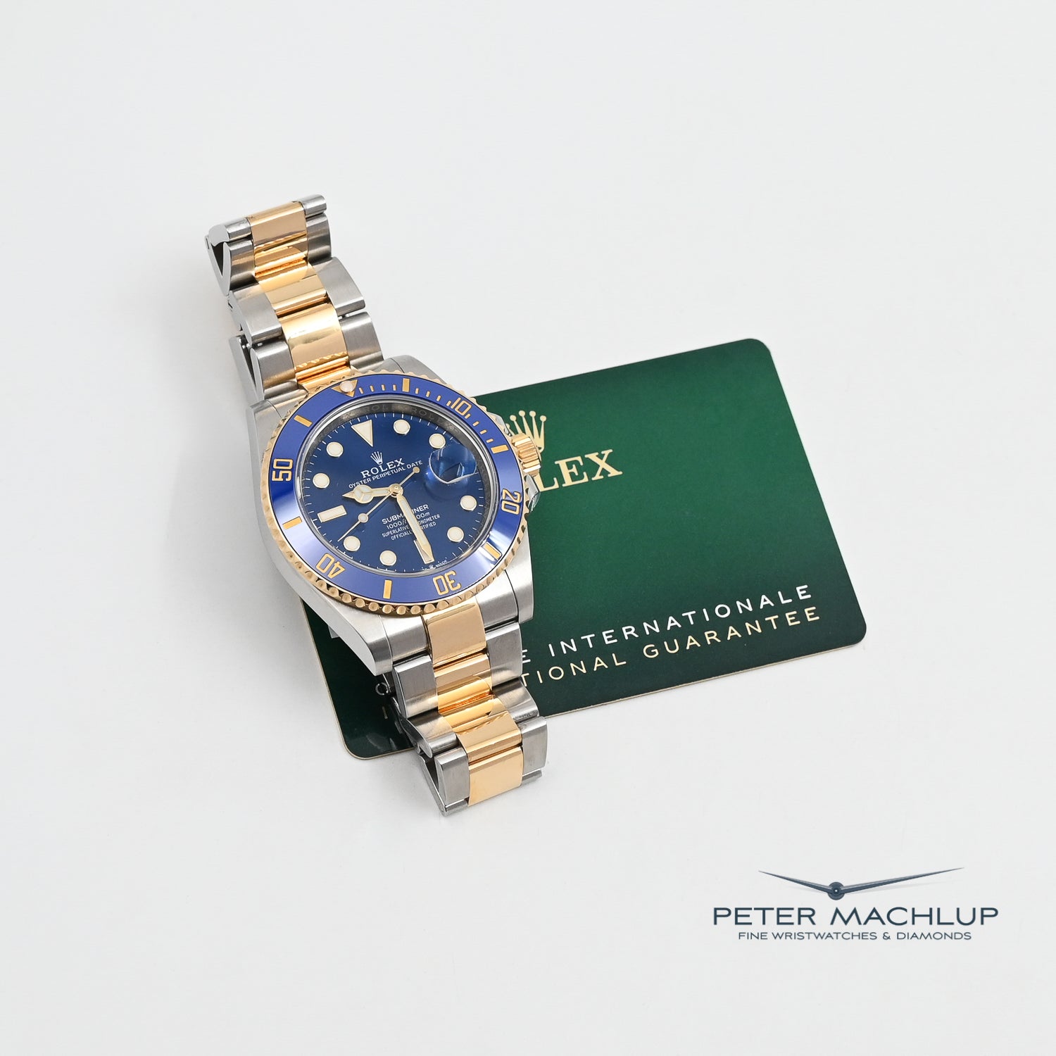 Rolex Submariner Date 41mm Stainless Steel Watch 2021 Model - Luxury Diving Timepiece for Men, Perfect for Professional Divers & Everyday Wear