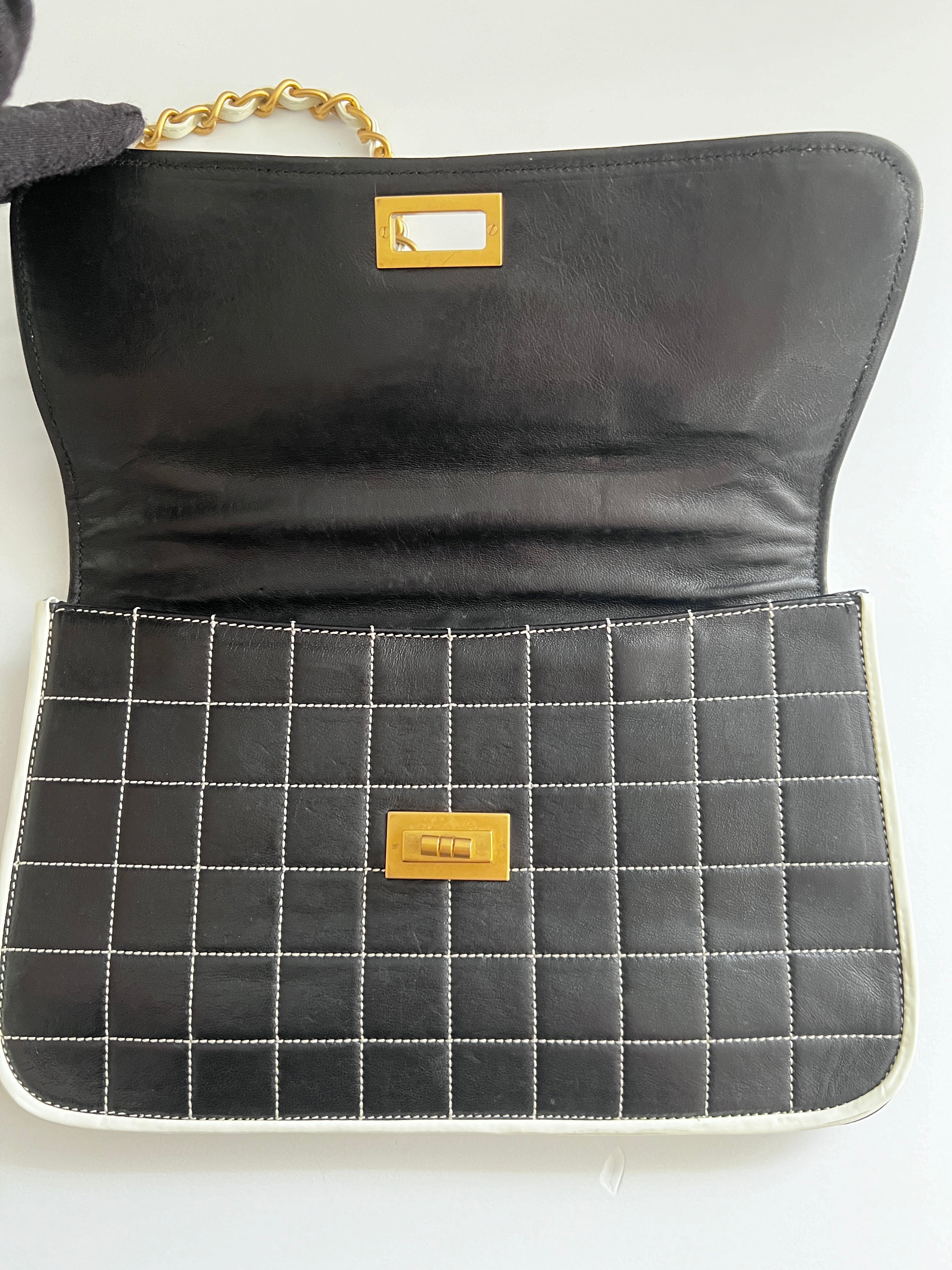 Chanel 2.55 Reissue Bag 2000 Vintage - Classic Flap Shoulder Bag for Women | Perfect for Date Night, Office & Special Occasions