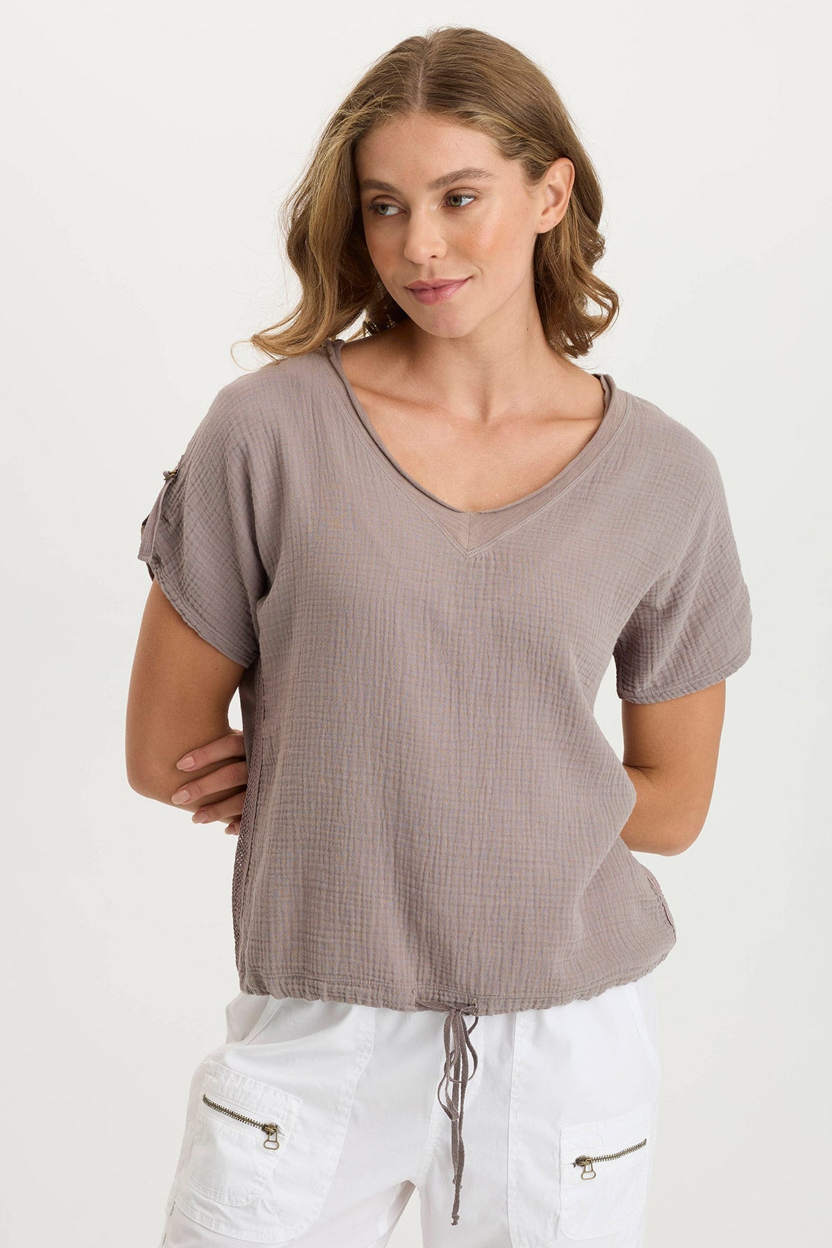 Bower Women's Gauze Jersey Tabbed Sleeve Bubble Hem V-Neck T-Shirt - Casual Summer Top for Beach, Outing & Everyday Wear