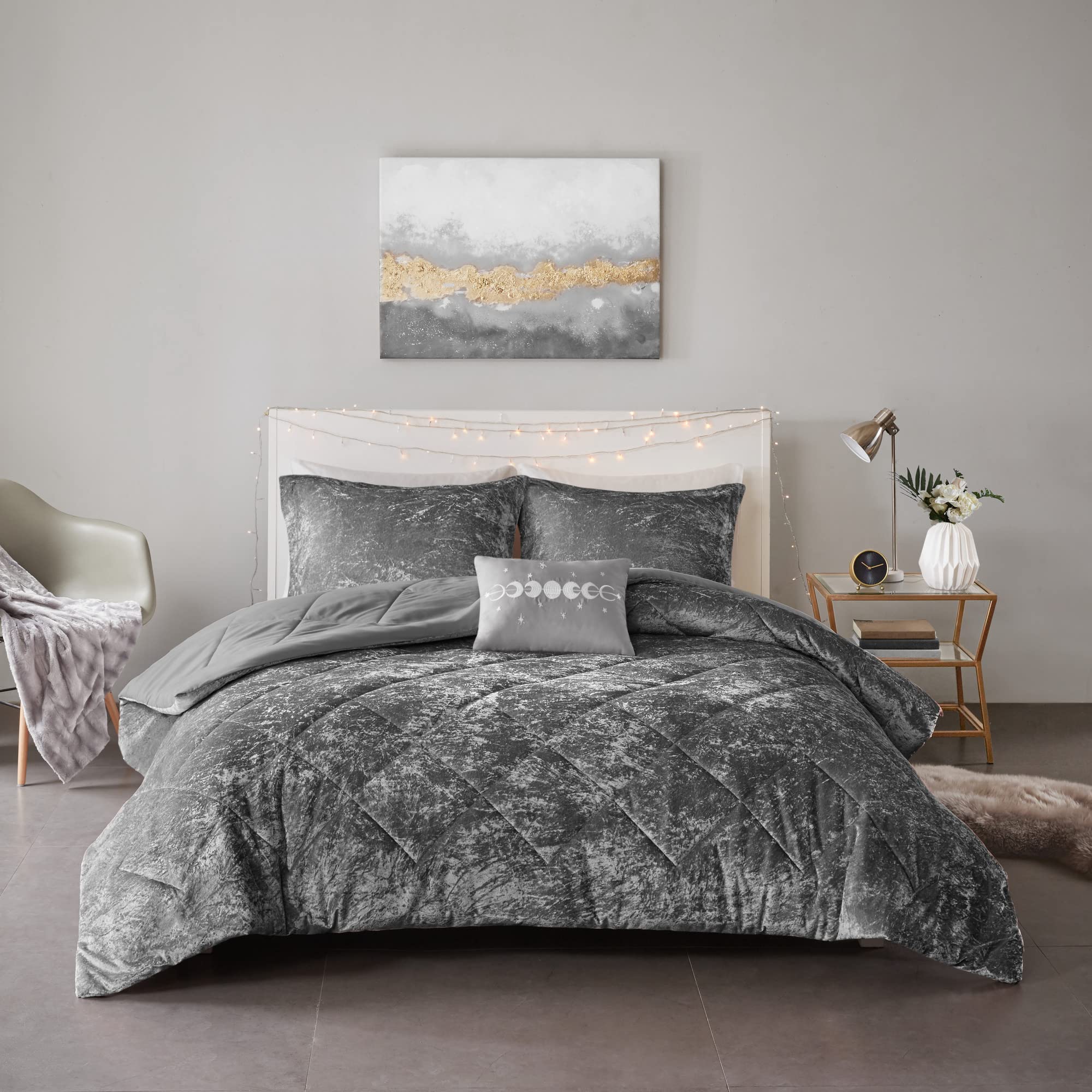 Luxury Velvet Queen Duvet Cover Set - Diamond Quilting Grey Bedding with Decorative Pillow & 2 Shams (4-Piece) - Soft Fluffy Comforter Cover for Full/Queen Bed - Perfect for Master Bedroom, Guest Room & Cozy Winter Nights