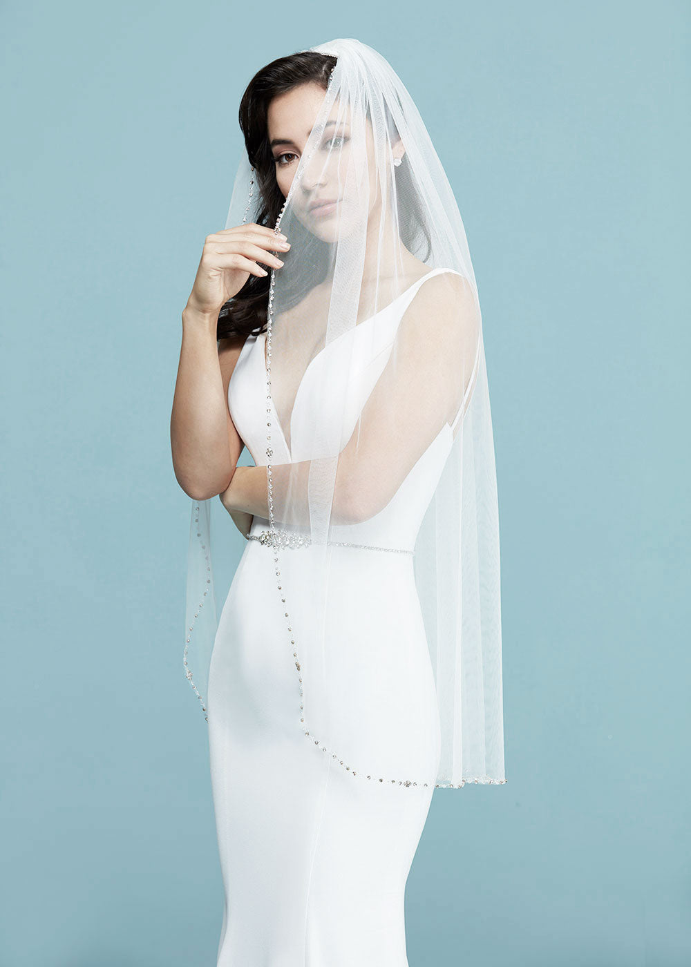 Elegant Willow Veil with Beaded Edging - Fingertip Length Wedding Veil for Brides | Perfect for Boho, Vintage & Beach Weddings