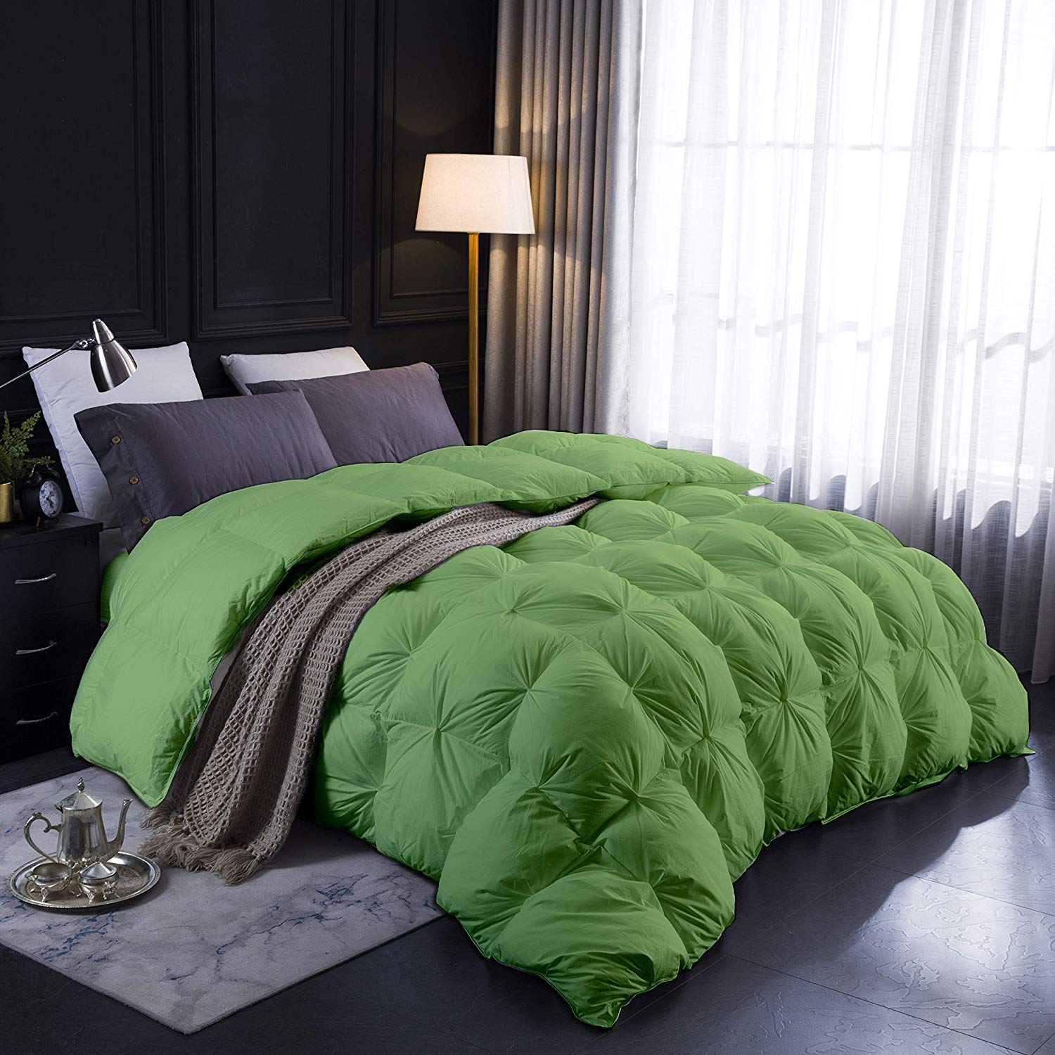 Premium 500 GSM Pinch Pleated Comforter Set with 2 Pillowcases - 100% Cotton Bedding Alternative, Sage Green Queen/Full Size (3-Piece) - Soft & Cozy for Master Bedroom, Guest Room, or Dorm Decor