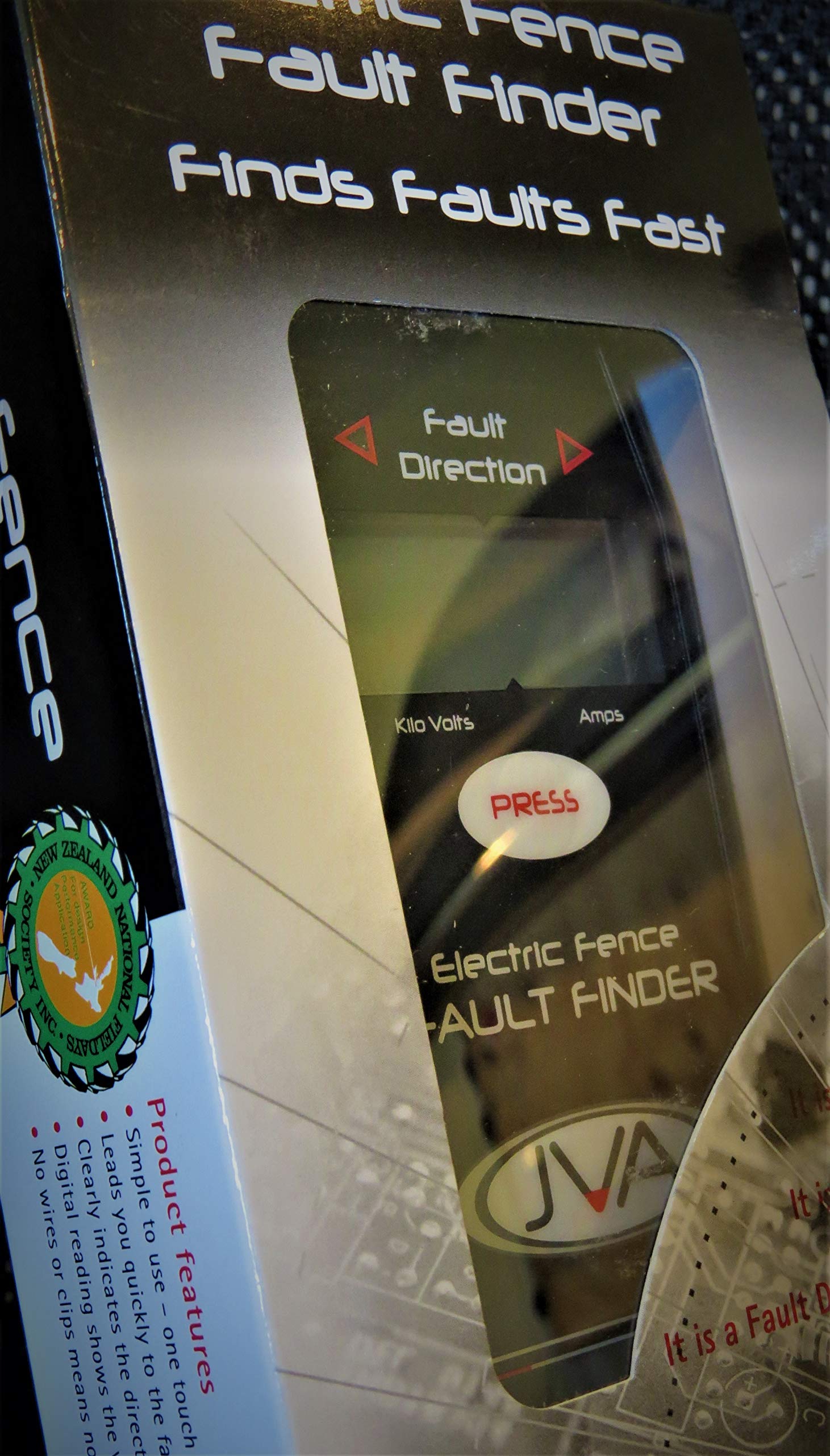JVA Fault Finder & Fence Tester - Wireless Design Prevents Tangles & Shocks | Built-in Digital Voltage & Current Meter with LCD Display | Perfect for Electric Fence Maintenance & Farm Safety