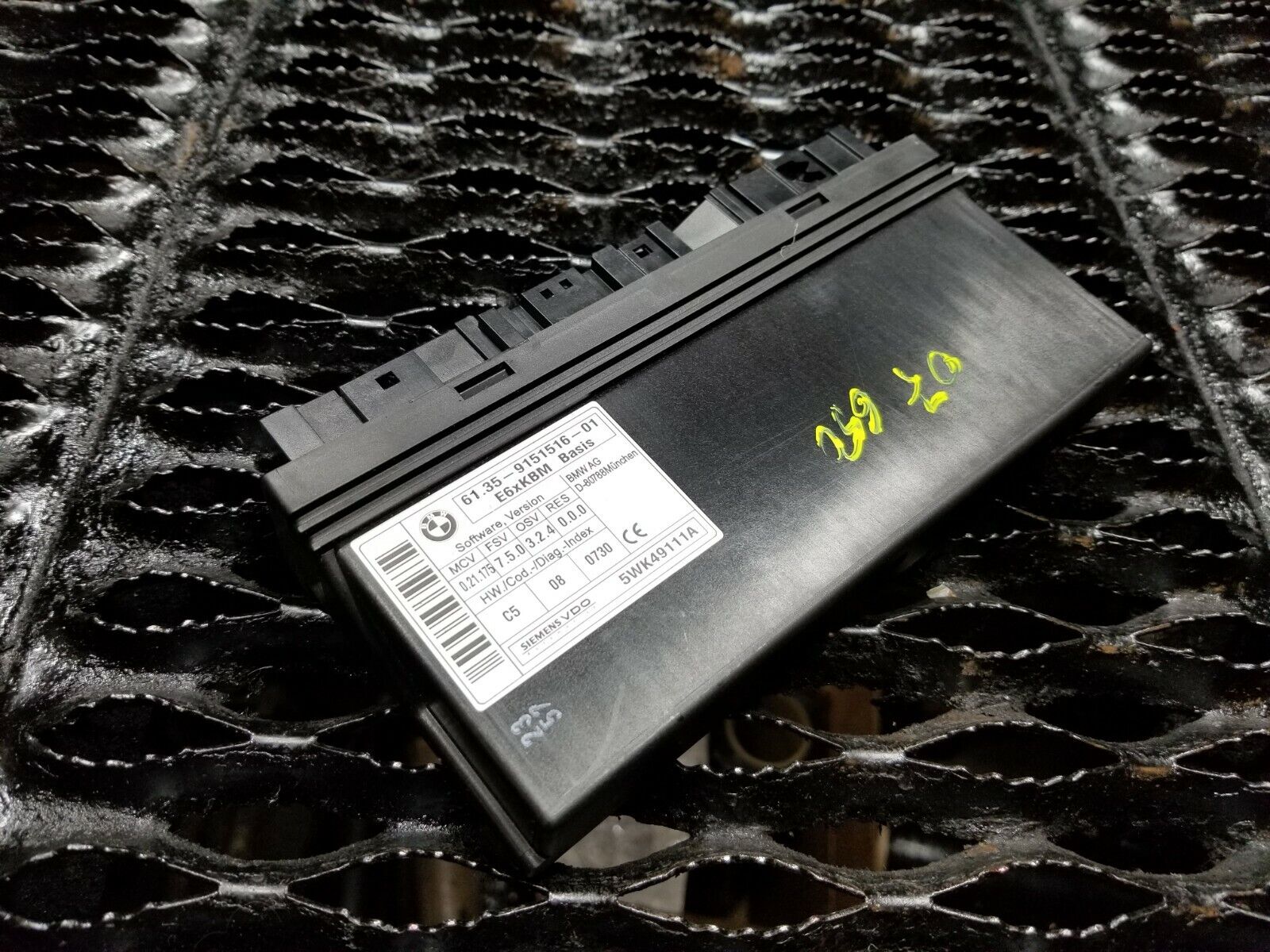 2006-2010 BMW 650i E63 BCM Body Control Module ECU OEM Replacement Part - Compatible with 6 Series Coupe & Convertible Models for Enhanced Electrical System Performance