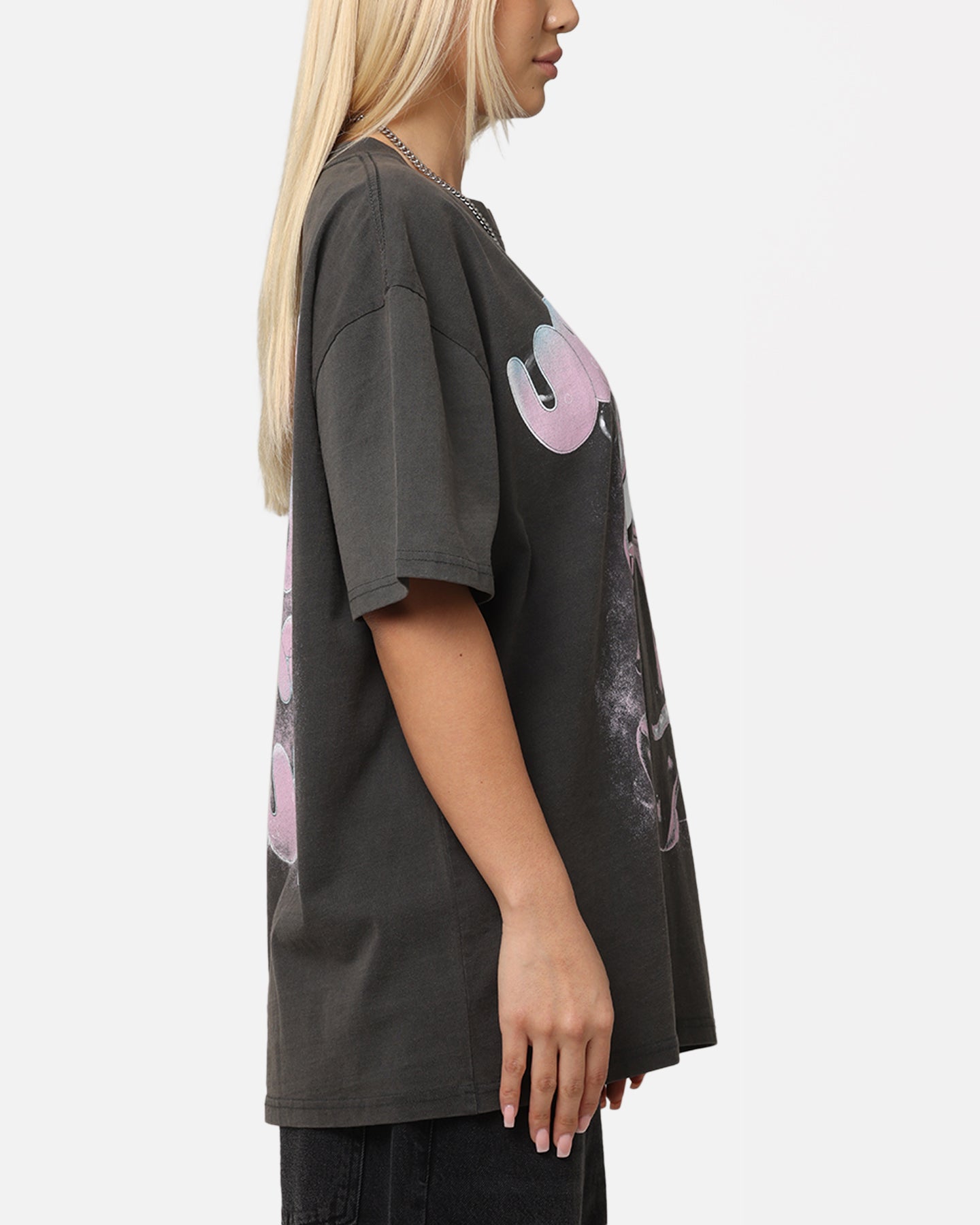 Disney The Little Mermaid Ursula Vintage Heavyweight T-Shirt - Black Distressed Wash | 90s Cartoon Villain Tee for Cosplay & Disney Fans