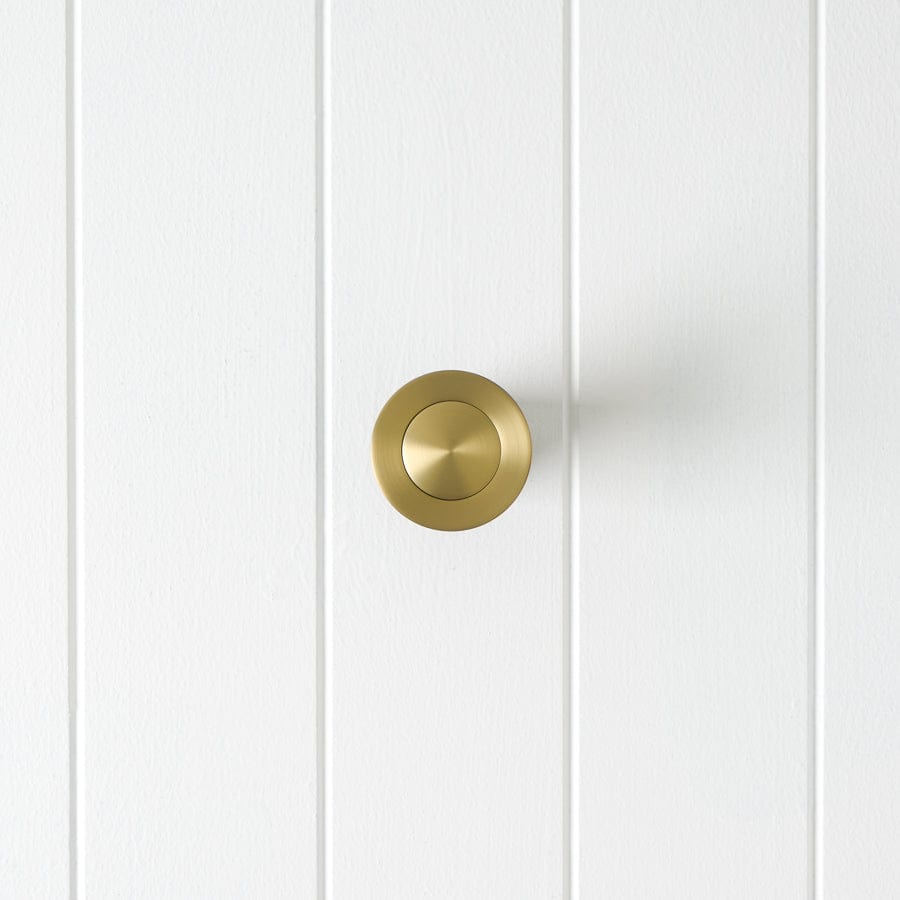 Pop Up Waste Drain Stopper in Brushed Brass - No Overflow Design for Bathroom Sink & Bathtub - Perfect for Modern Home Renovation and Plumbing Upgrades