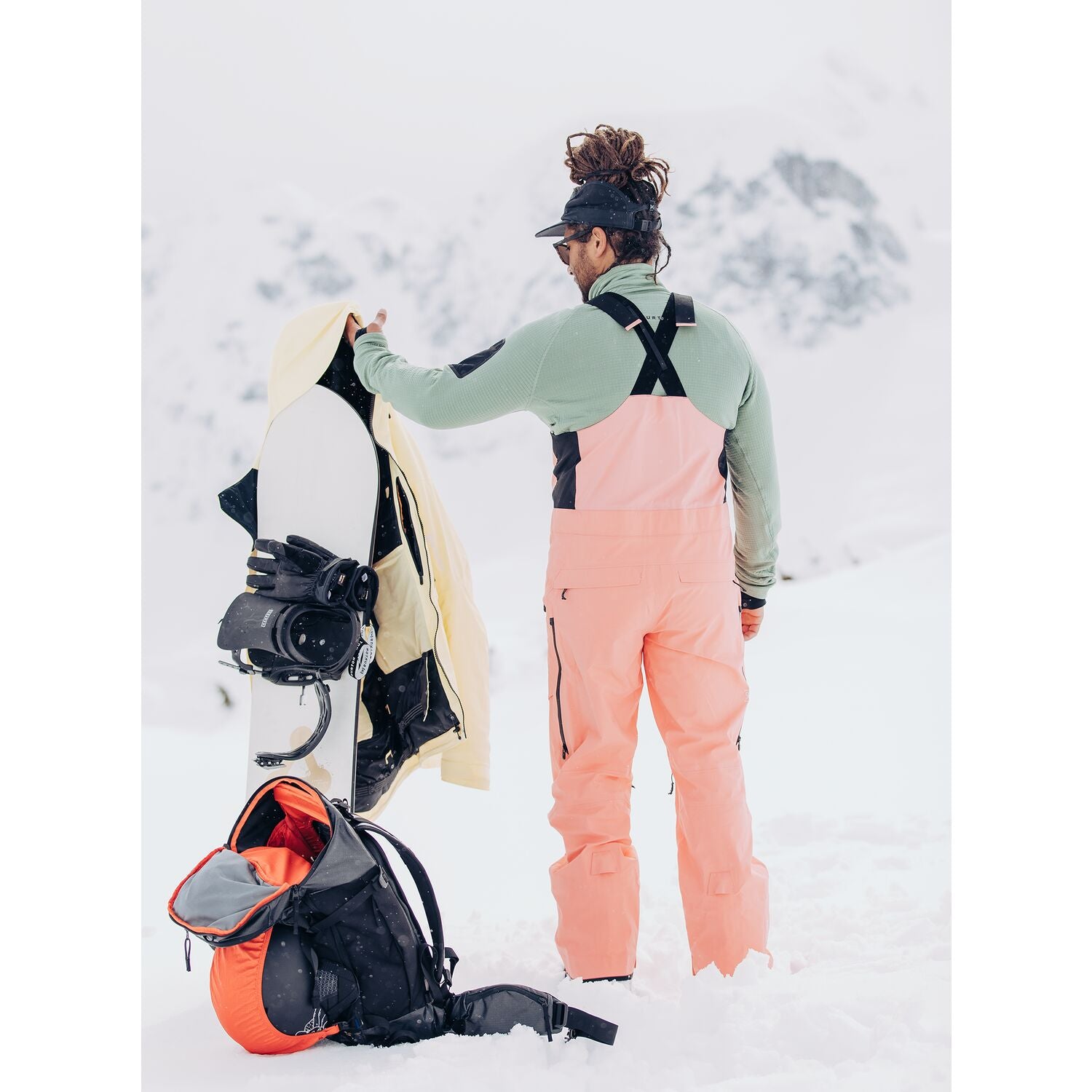 Burton AK Gore-Tex Freebird Bib Snow Pants 2024 - Waterproof & Breathable Snowboard Bibs for Men & Women - Perfect for Skiing, Snowboarding & Winter Outdoor Adventures