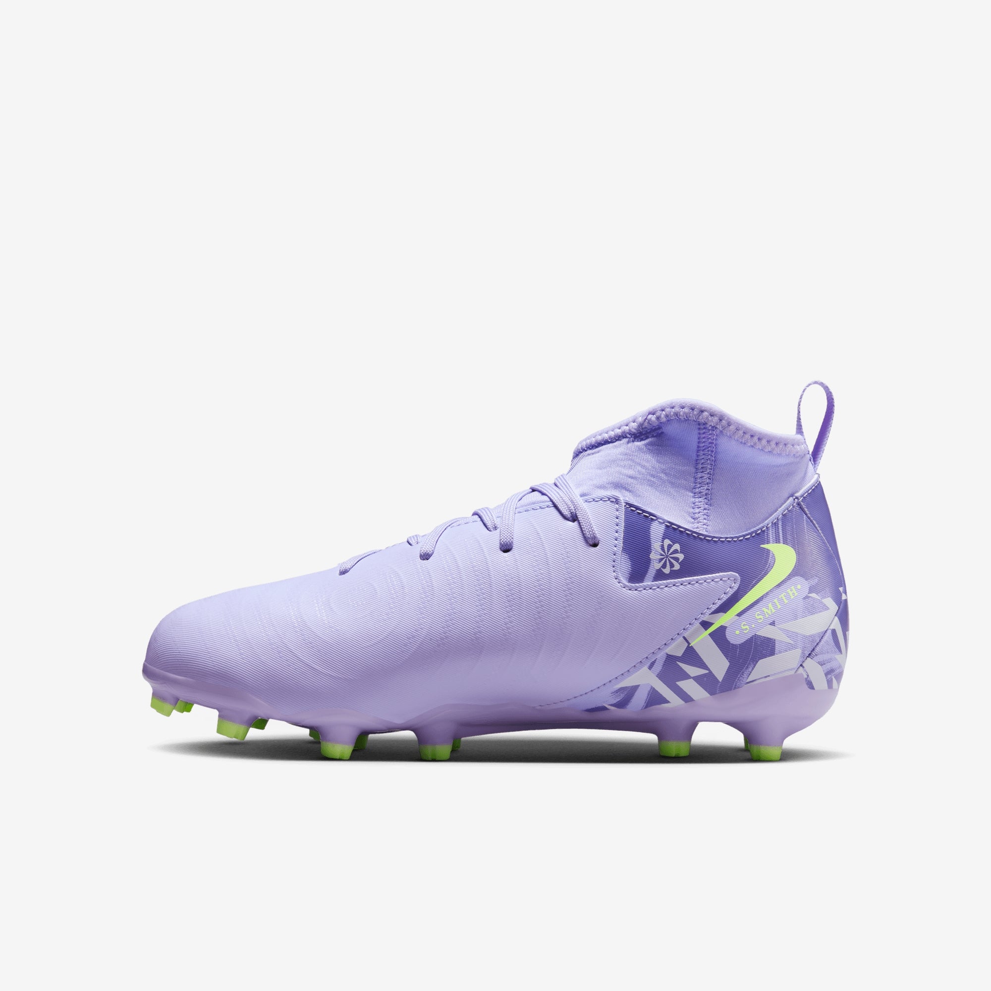 Nike Jr. Phantom Luna 2 Academy Soccer Cleats - Youth Football Shoes for Boys & Girls - Perfect for Turf & Grass Fields - Training & Match Play