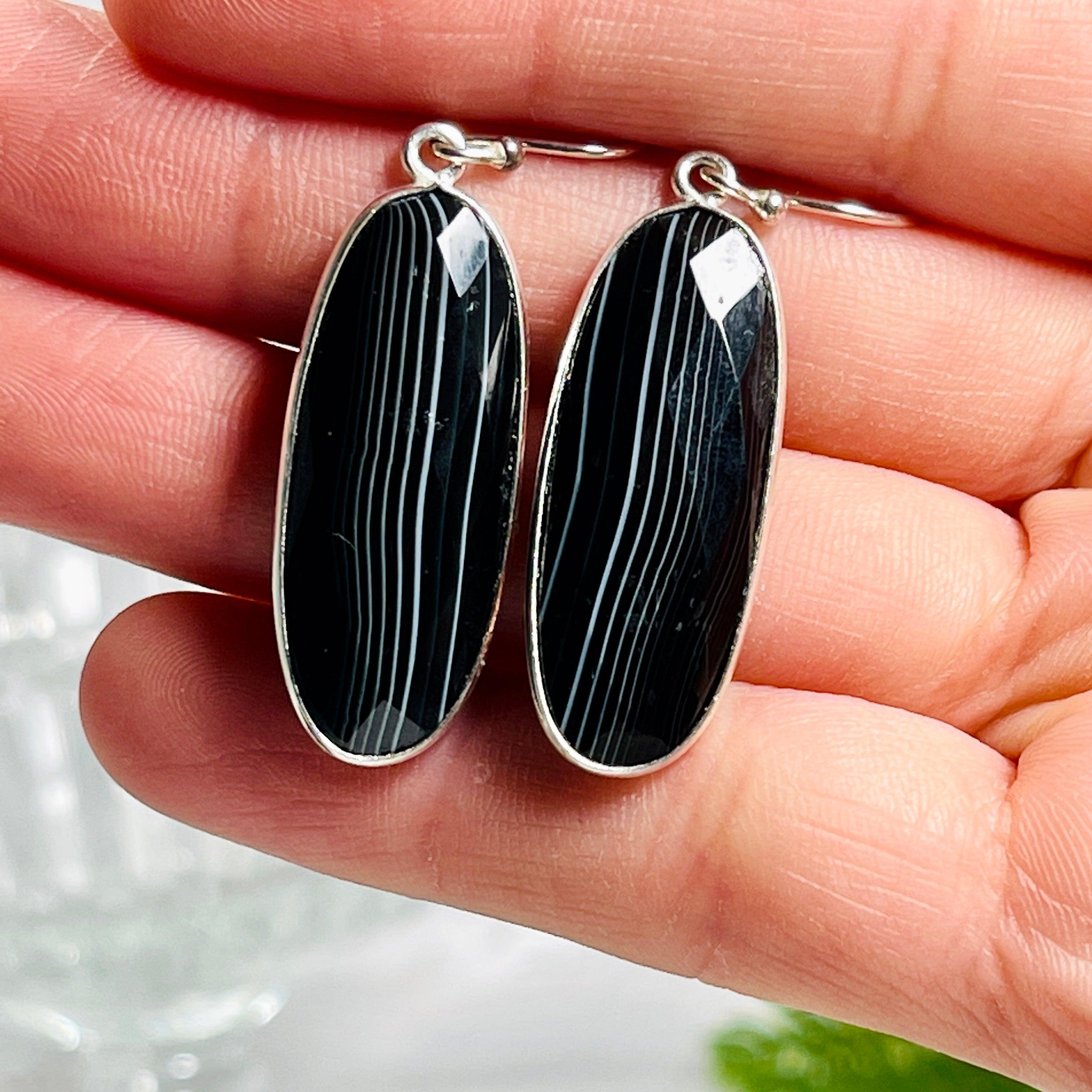 Natural Sardonyx Faceted Oval Earrings KEGJ1288 - Elegant Jewelry for Women, Perfect for Parties & Special Occasions
