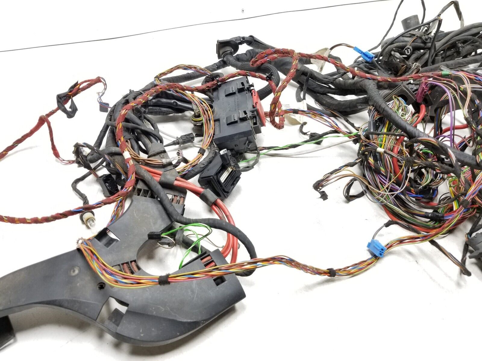 02 05 Mercedes W203 C230 Coupe Engine Cable Wire Harness OEM Replacement - Perfect for Engine Electrical System Repair & Maintenance