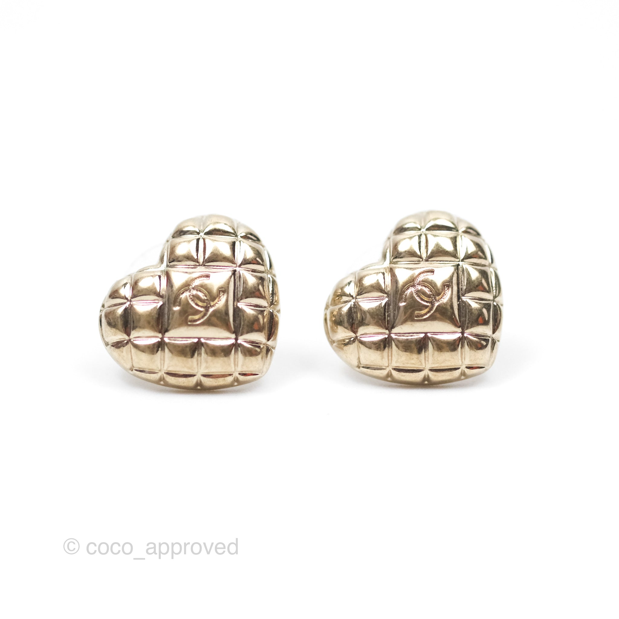 Chanel CC Heart Earrings in Gold Tone - 21P Collection | Luxury Fashion Jewelry for Women, Perfect for Valentine's Day Gifts, Anniversary & Special Occasions