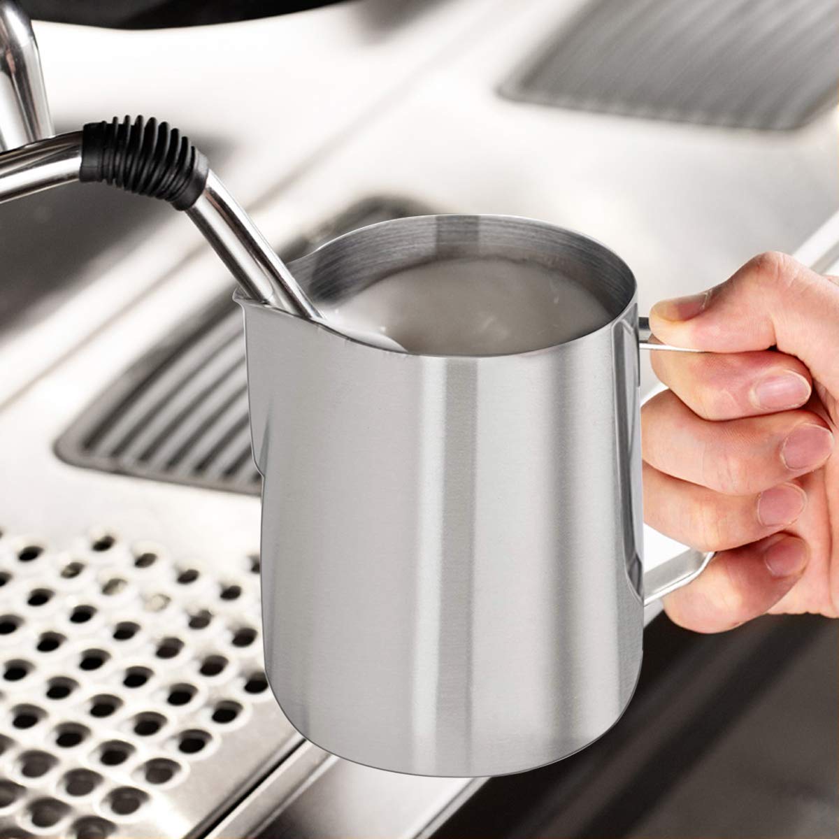 ENLOY 20oz Stainless Steel Milk Frothing Pitcher - Barista Steaming Jug for Espresso Machine, Perfect for Latte Art, Cappuccino & Coffee Making - Includes Art Pen - Ideal for Home Baristas & Coffee Shops