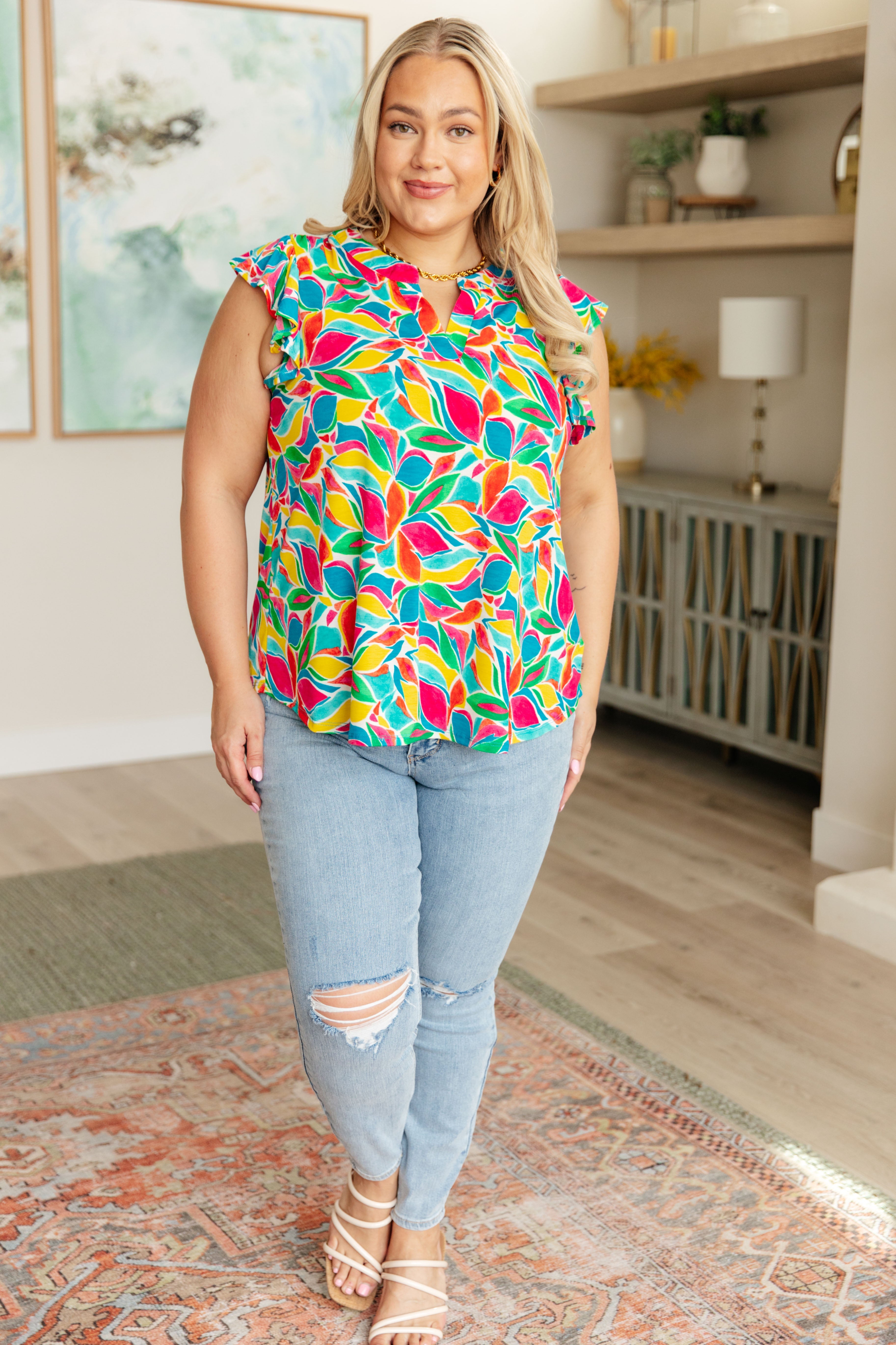 Lizzy Flutter Sleeve Women's Teal & Red Mod Floral Print Blouse - Casual Chic Top for Summer Outings & Date Nights