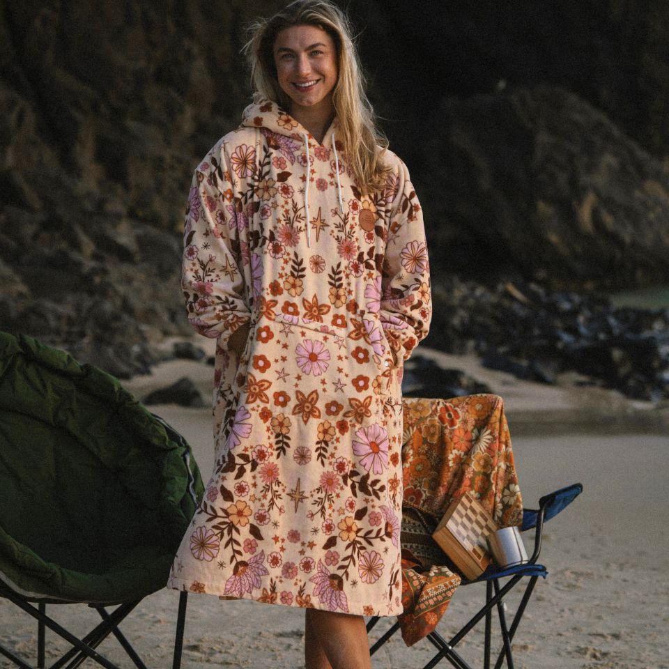 Boho Sun Changing Towel Poncho Long Sleeve - Quick Dry Beach Cover Up for Women, Stylish Swimwear Cover, Perfect for Pool, Beach & Vacation