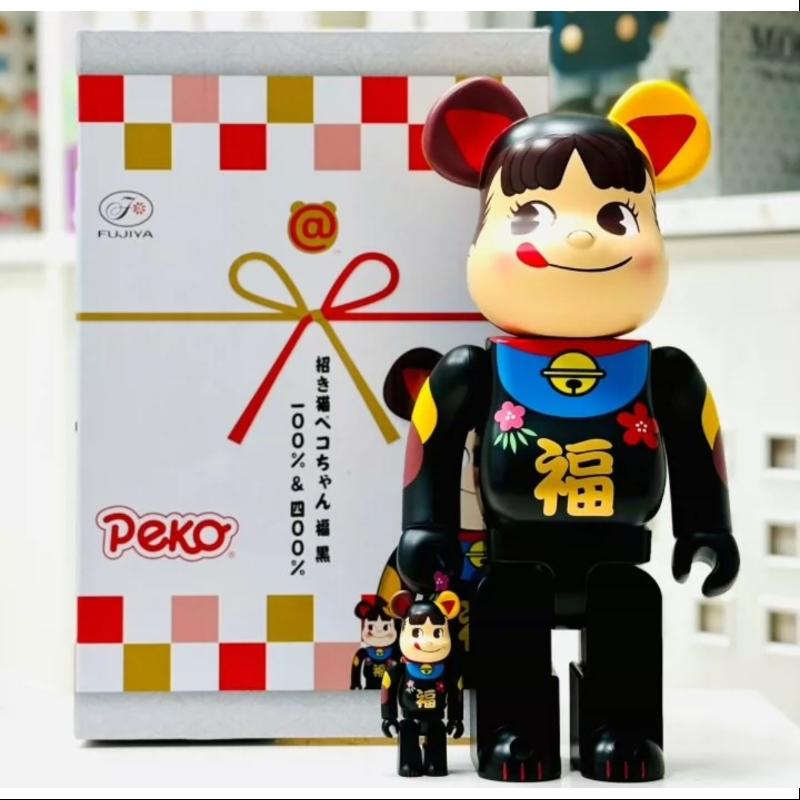Be@rbrick Peko Lucky Cat Lucky Black 400% & 100% Limited Edition Collectible Figure (2024) - Perfect for Anime Fans, Toy Collectors, and Home Decor Display