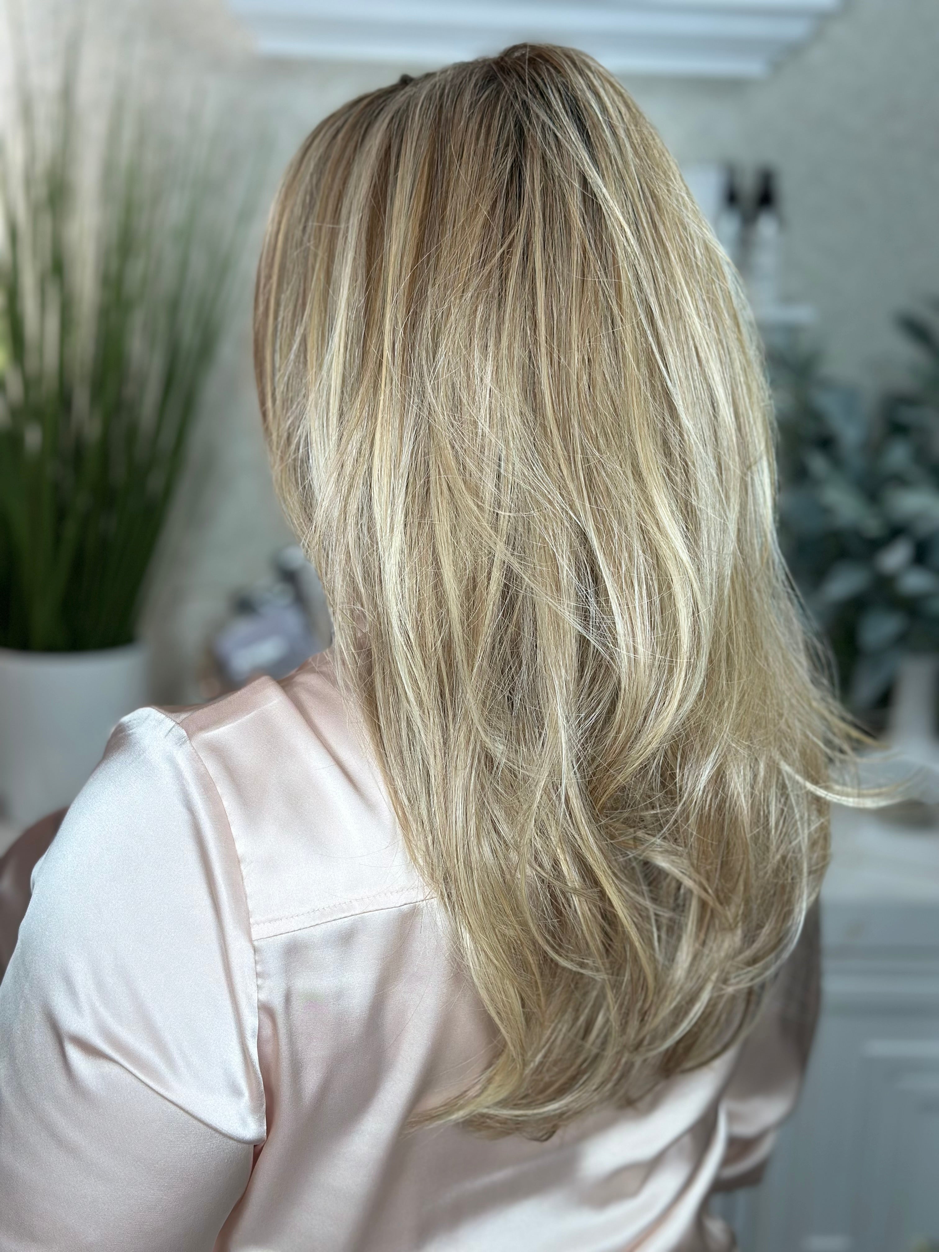 EVERYDAY ELEGANCE Sunlit Beige Blonde Hair Extensions - Natural Looking Clip-in Human Hair for Daily Wear & Special Occasions
