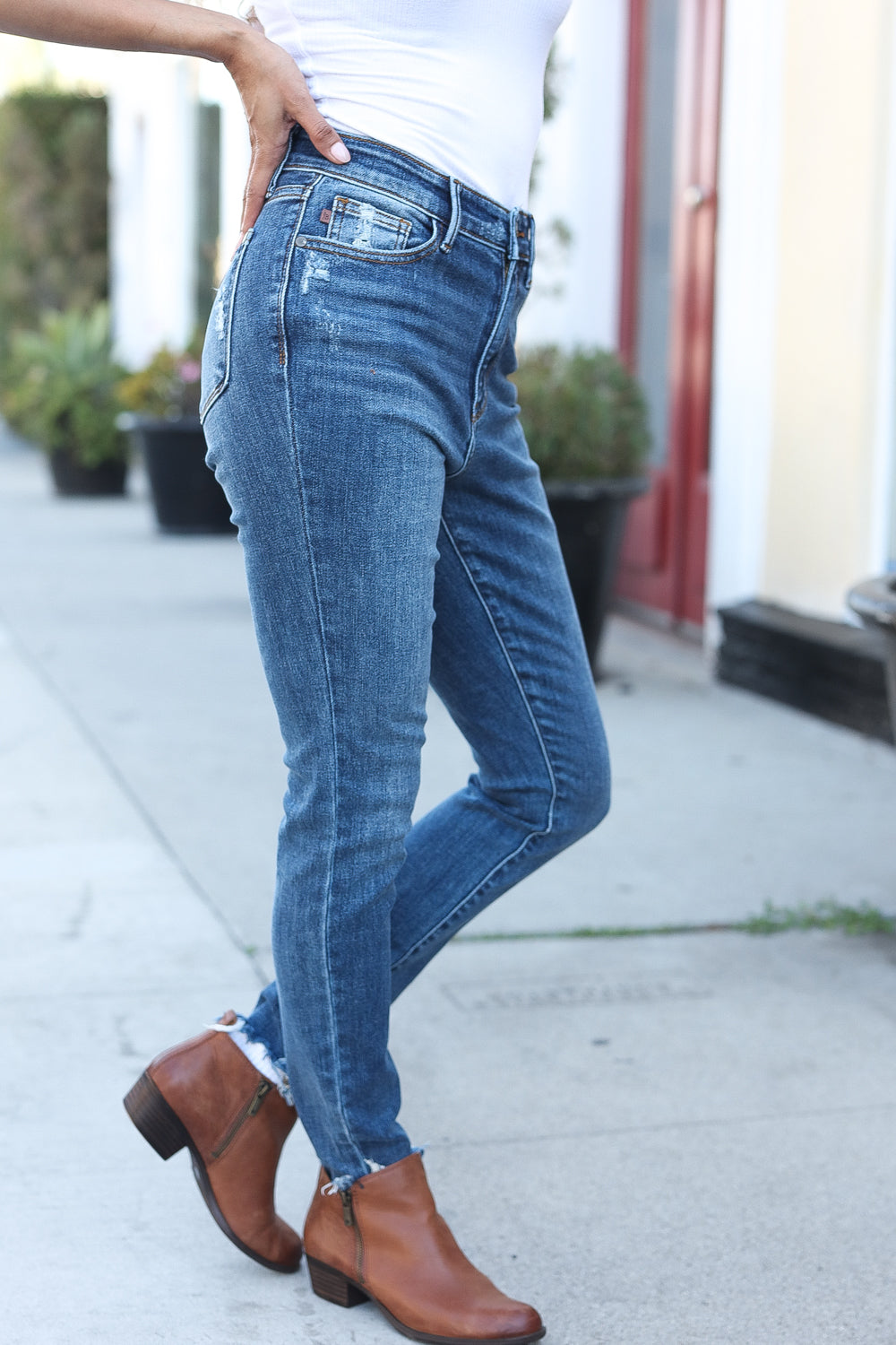 Judy Blue Dark Wash Mid Rise Minimal Distressed Straight Leg Jeans for Women | Comfortable & Stylish Everyday Denim Pants for Casual Wear, Work & Outings