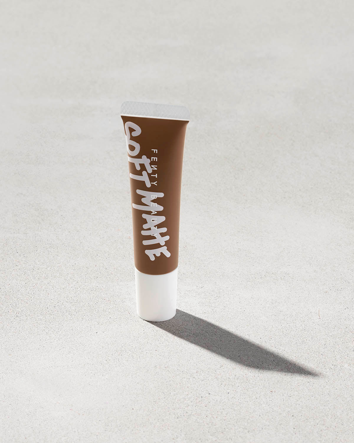 Pro Filt'r Soft Matte Longwear Foundation - Shade #485 | Oil-Free, Full Coverage Makeup for All-Day Wear | Perfect for Oily Skin & Hot Weather