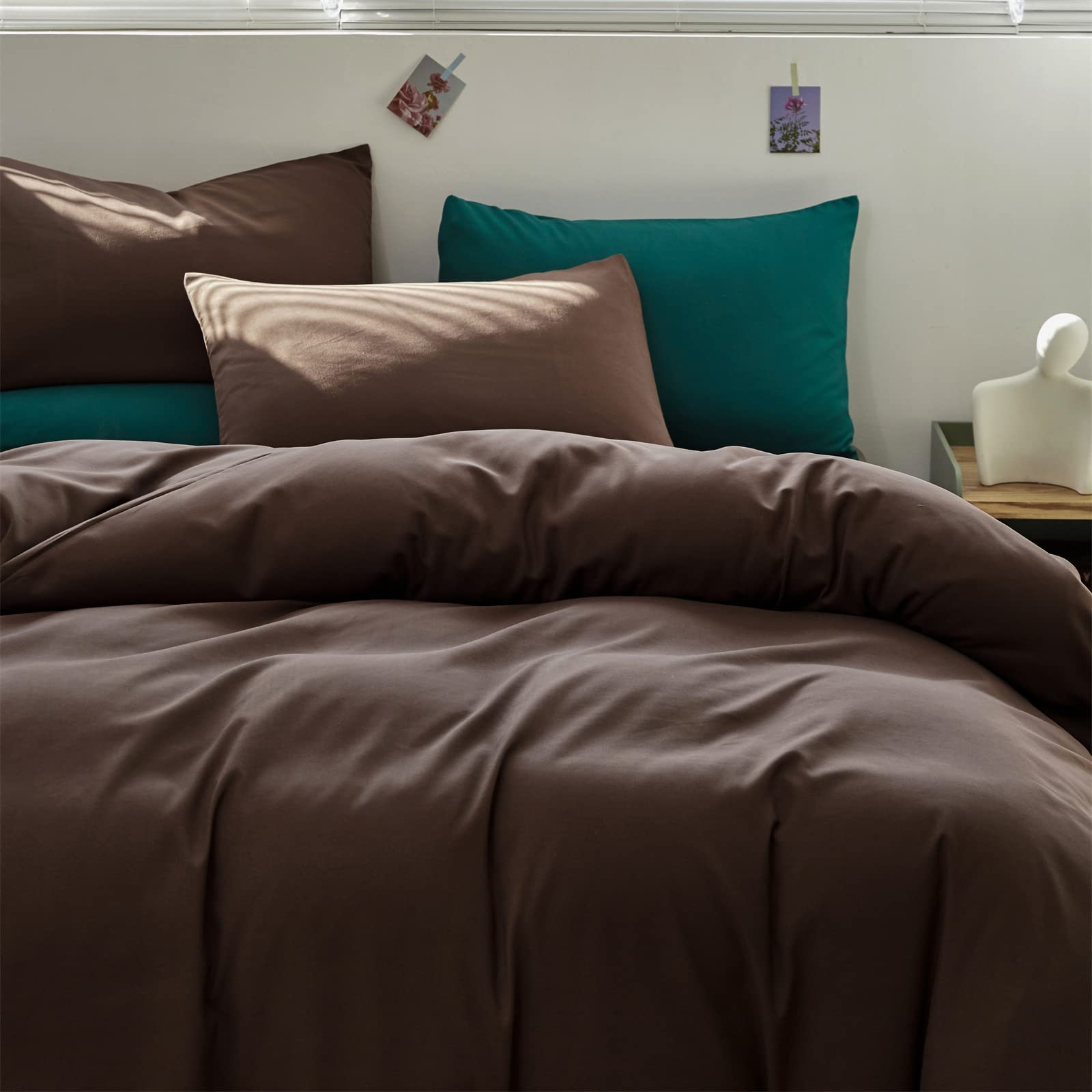 Luxlovery Brown Comforter Set Queen - Mocha Chocolate Solid Soft Breathable Bedding Quilt - Chestnut Brown Blanket for Women & Men - Perfect for Cozy Bedrooms, Guest Rooms & Dorm Decor
