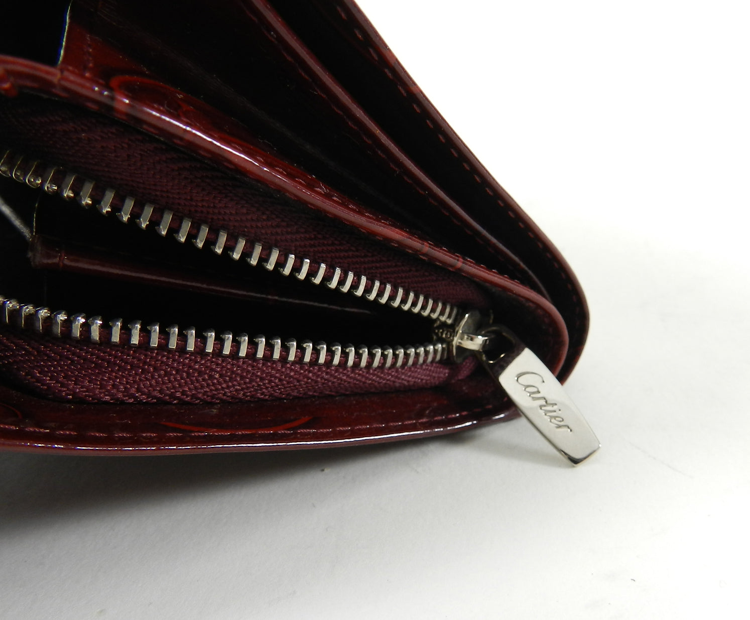 Cartier Burgundy Leather Trifold Wallet with Logo - Luxury Gift for Birthday, Anniversary & Special Occasions - Perfect for Men & Women