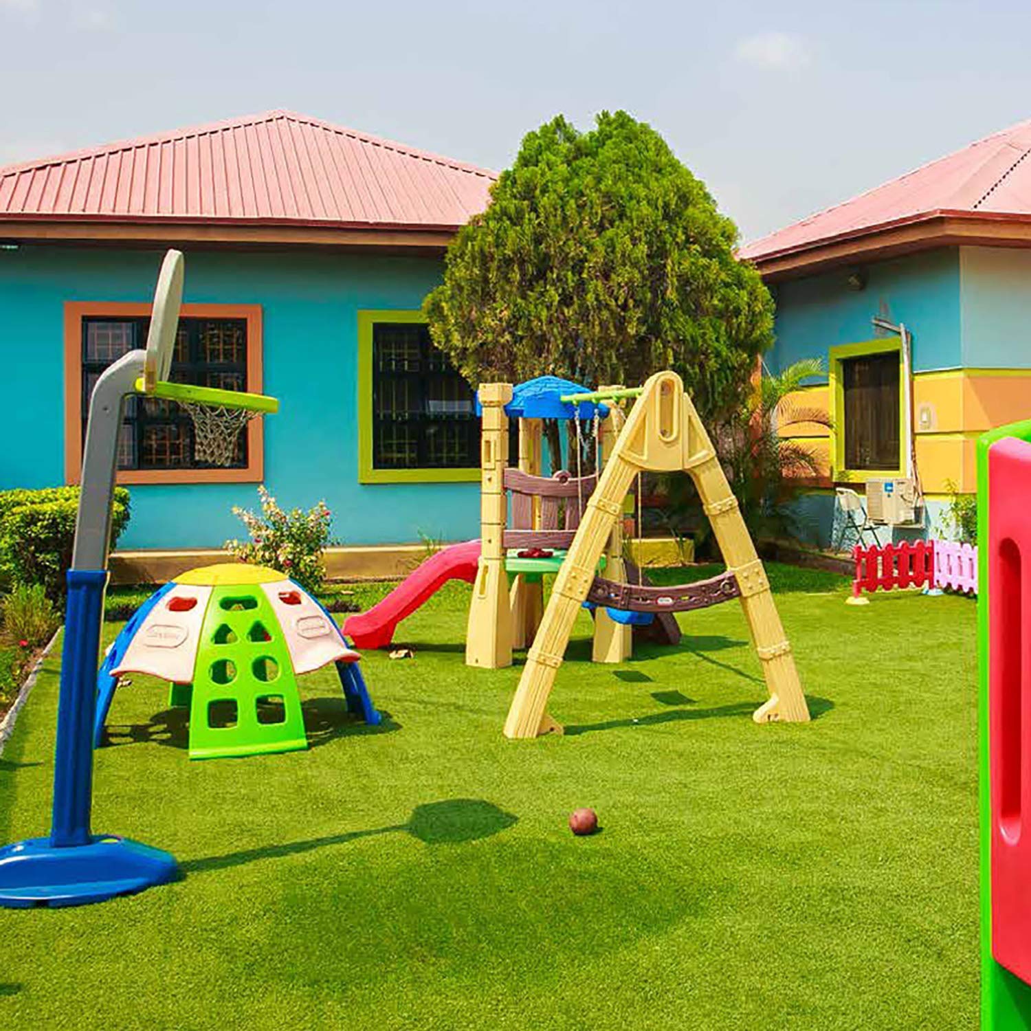 Custom Size Artificial Grass Turf Rug - Indoor/Outdoor Synthetic Lawn Carpet with Drainage Holes - 39.5