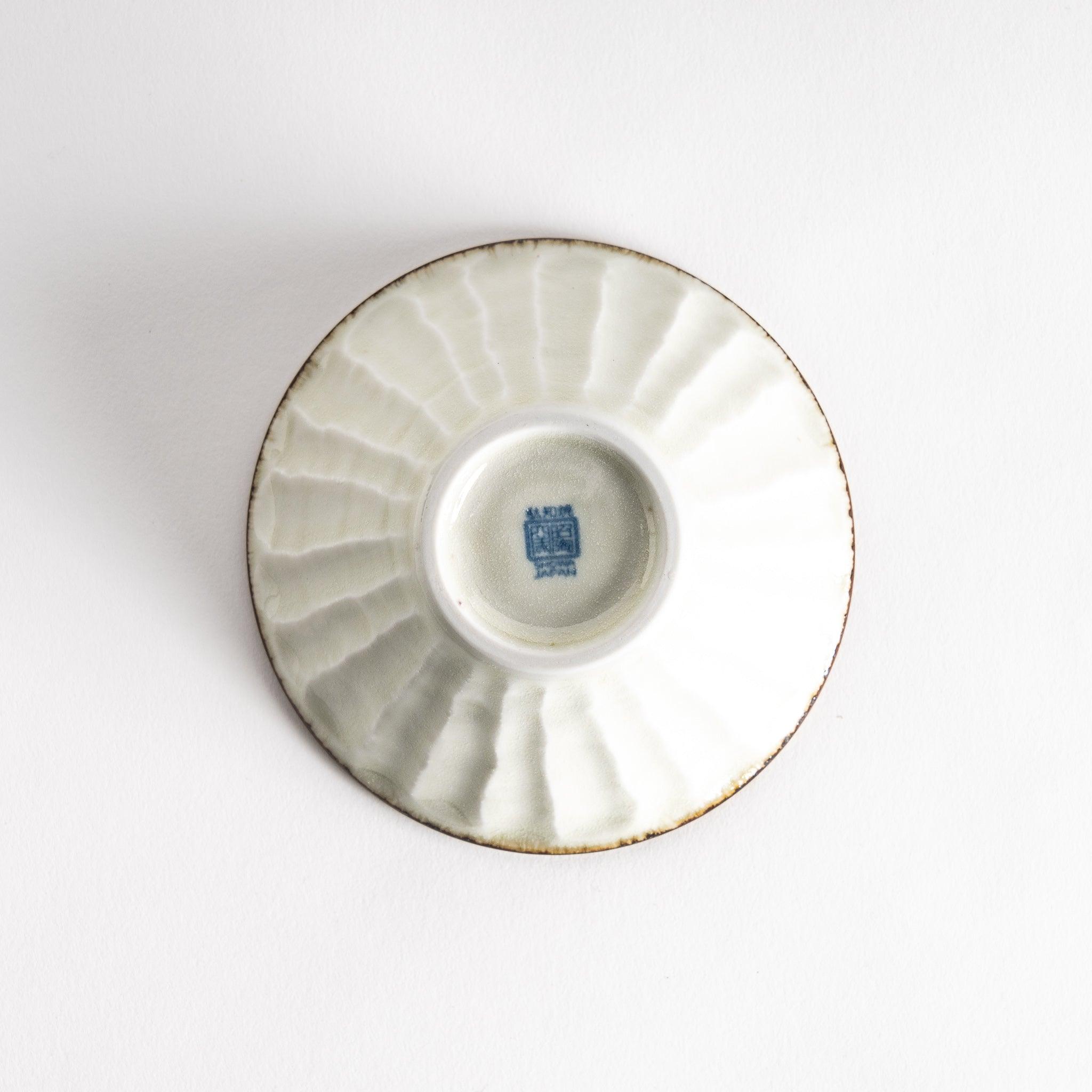 Blue Willow White Dessert Bowl - Elegant Porcelain Dessert Plate for Cakes, Ice Cream & Pastries - Perfect for Dinner Parties, Tea Time & Special Occasions