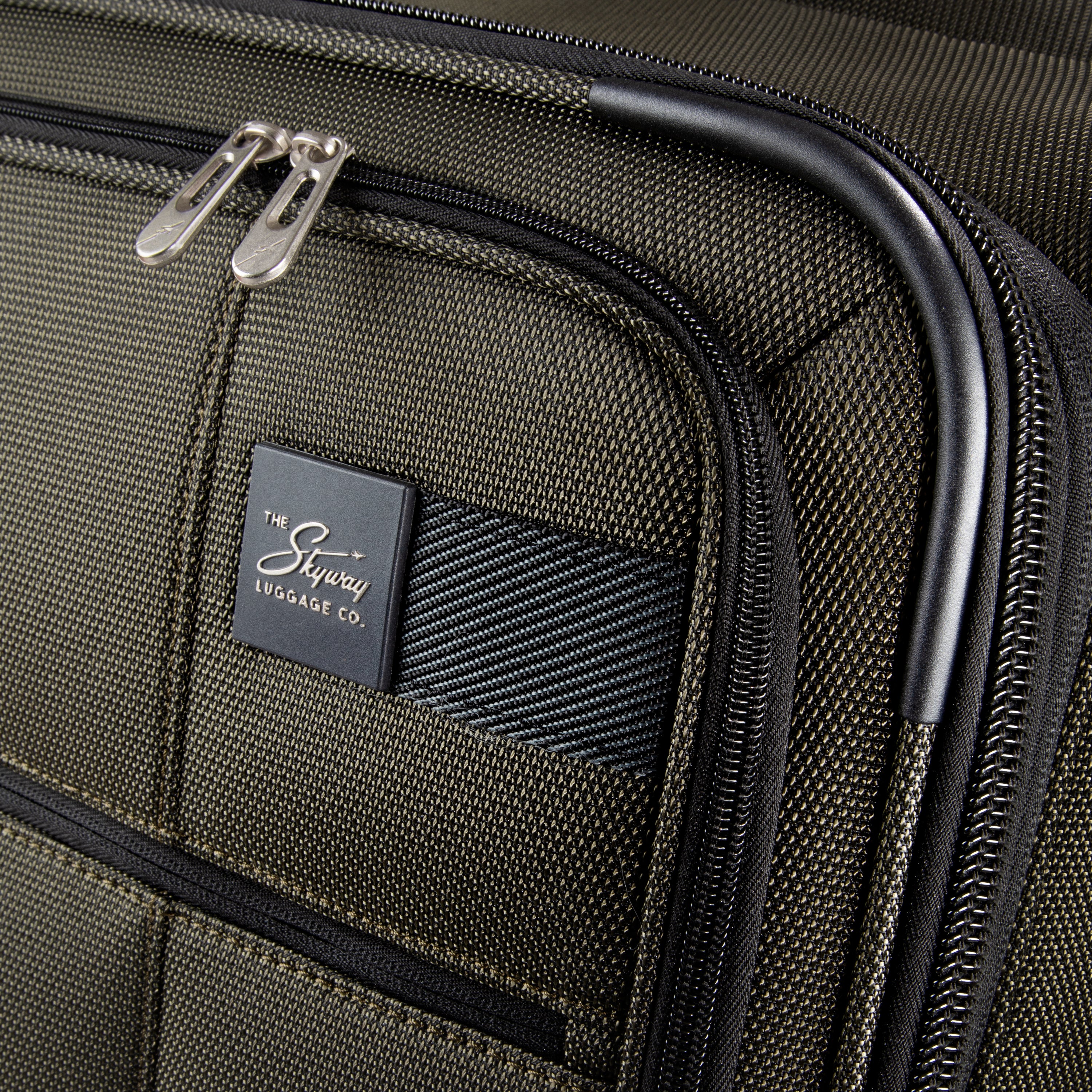 Sigma 7.0 Softside Carry On Luggage - Lightweight Expandable Travel Suitcase with Spinner Wheels for Airplane, Business Trips & Weekend Getaways