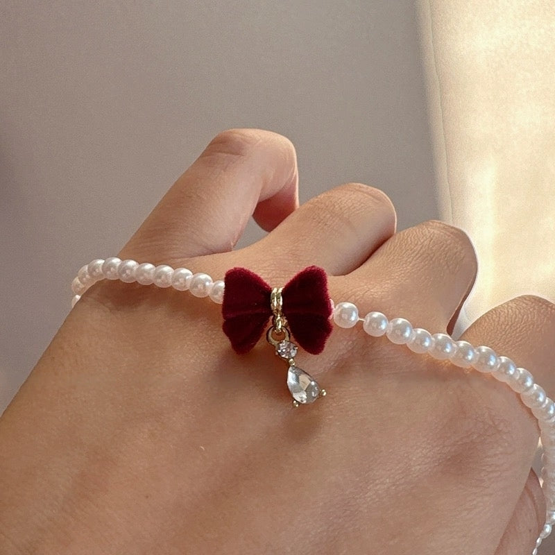 Elegant Red Bow Pearl Beaded Choker Necklace for Women - Vintage Fashion Jewelry Gift for Brides, Prom, Parties & Special Occasions