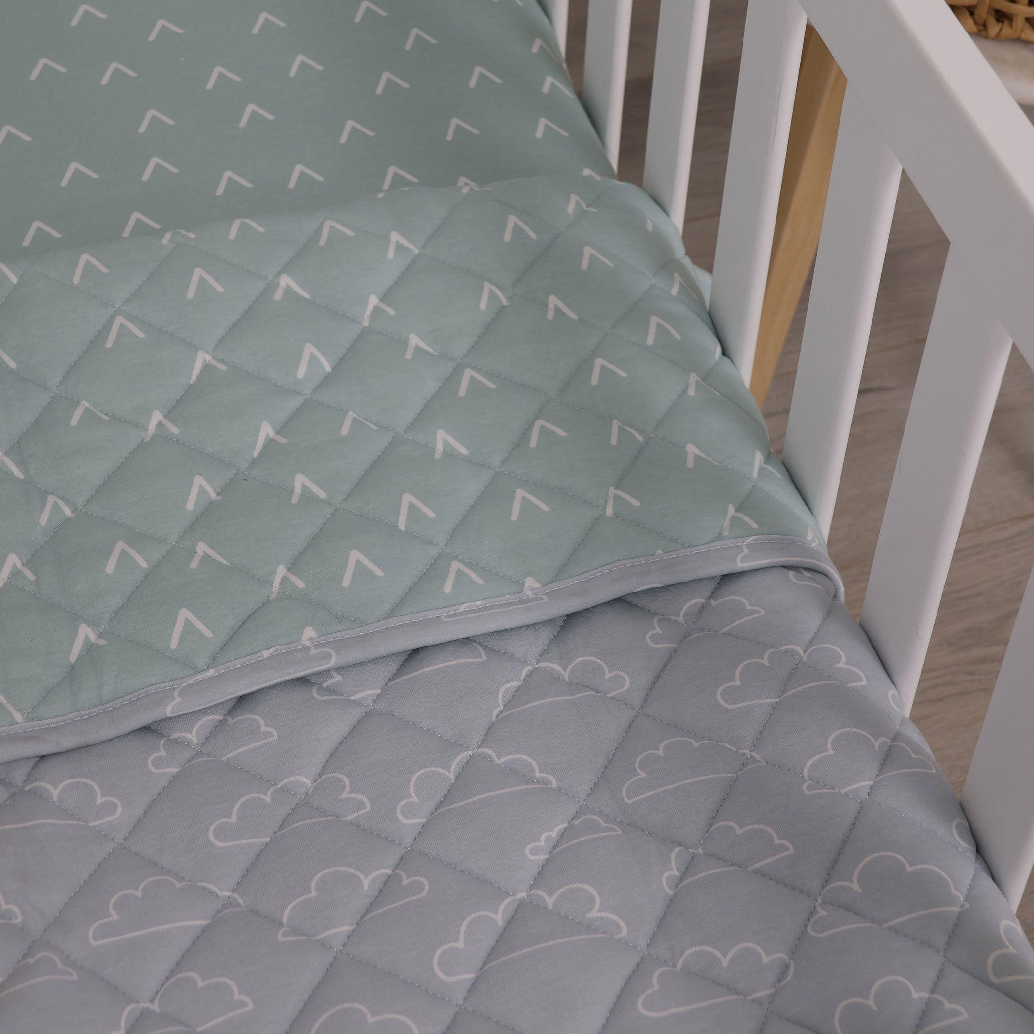 Nordic Reversible Cot Quilt - Dusty Sky & Mint Color - Soft Baby Blanket for Crib, Nursery & Travel - Perfect for Newborns, Infants & Toddlers