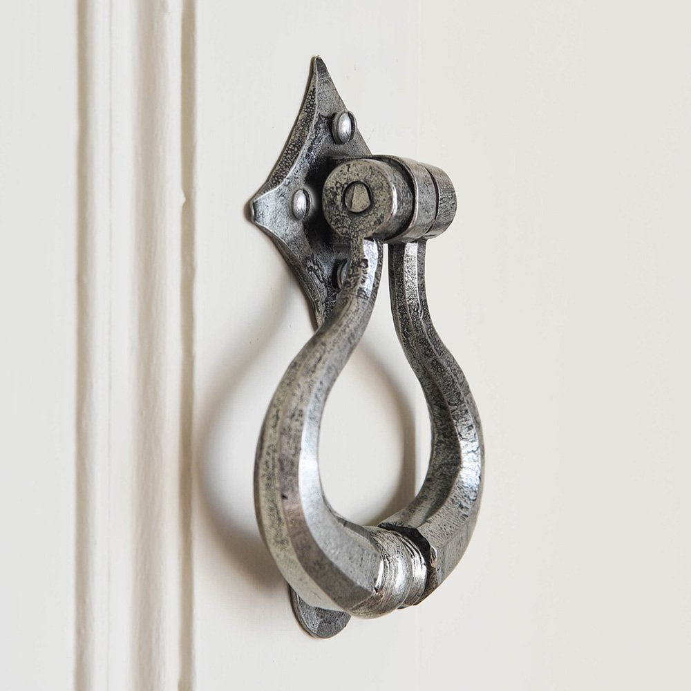 Vintage Pewter Shakespeare Door Knocker - Elizabethan Style Home Decor for Front Doors - Perfect for Literary Lovers & Historical Housewarming Gifts