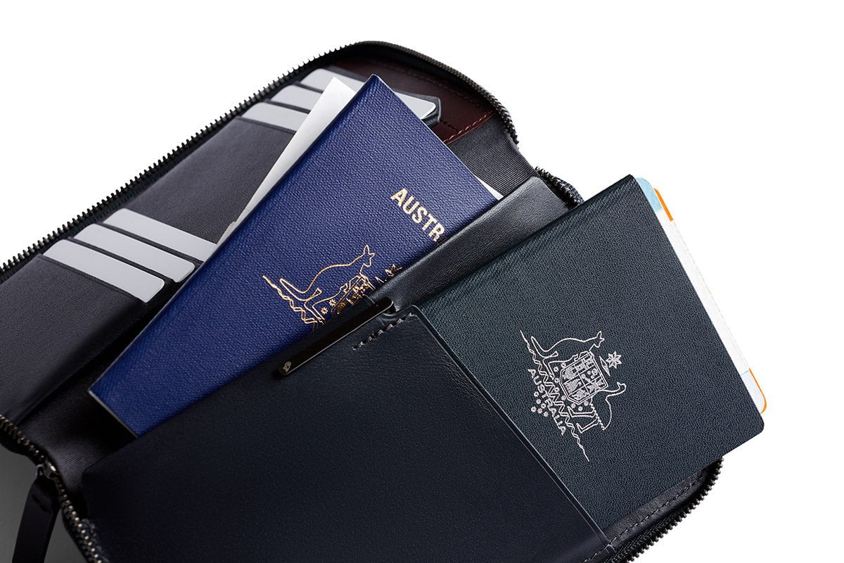 Bellroy Travel Folio Second Edition - Premium Leather Passport Holder & Travel Wallet for Men & Women - Perfect for Airports, Business Trips & International Travel