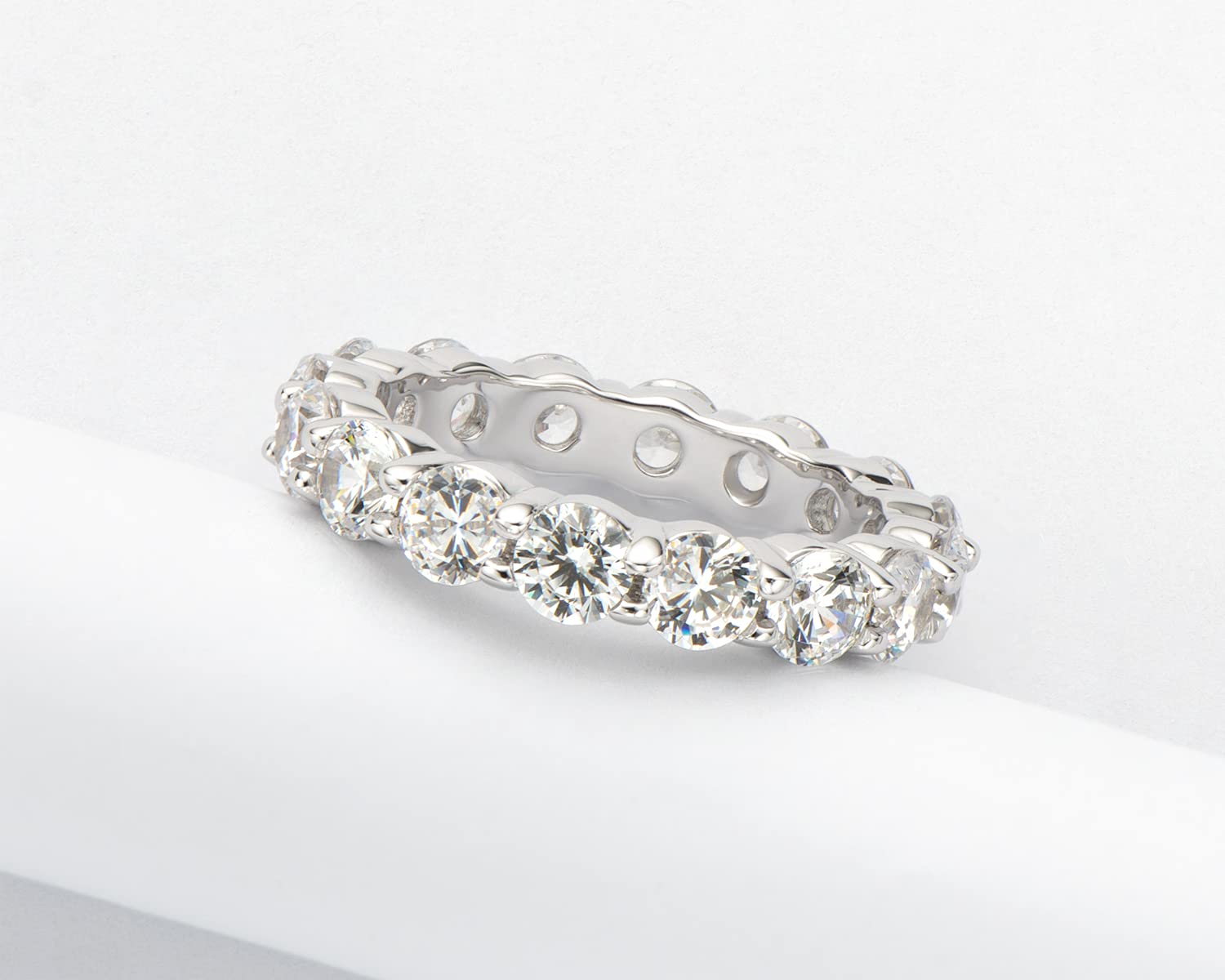 AINUOSHI 925 Sterling Silver Eternity Ring for Women - Emerald/Oval/Radiant/Round/Cushion Cut Cubic Zirconia CZ Wedding Band, Elegant Engagement Jewelry Gift with Jewelry Box - Perfect for Anniversaries, Proposals & Special Occasions
