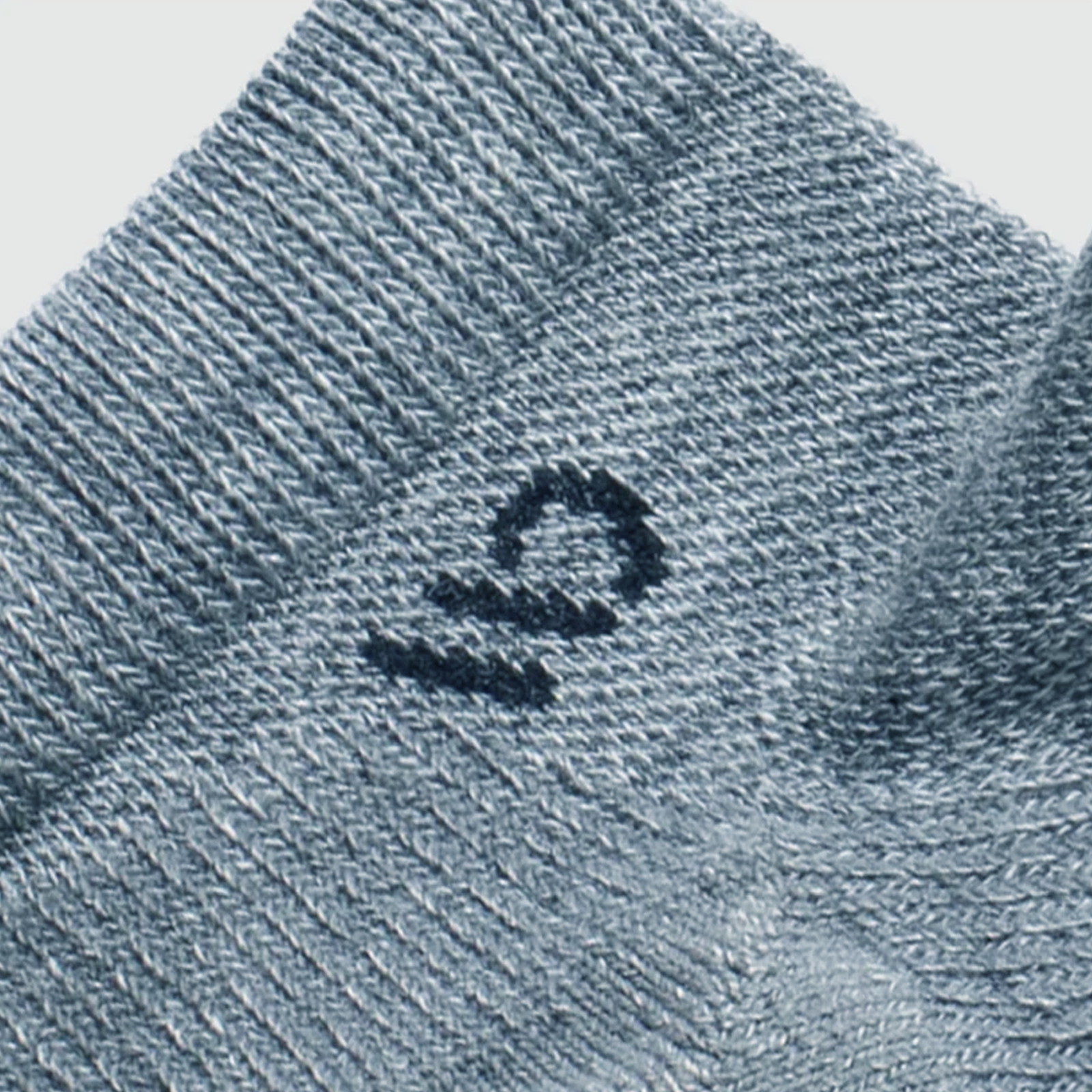Darn Tough Wide Open Solid Cushioned No Show Socks for Men - Light Grey | Moisture Wicking, Odor Resistant | Perfect for Running, Hiking & Everyday Wear