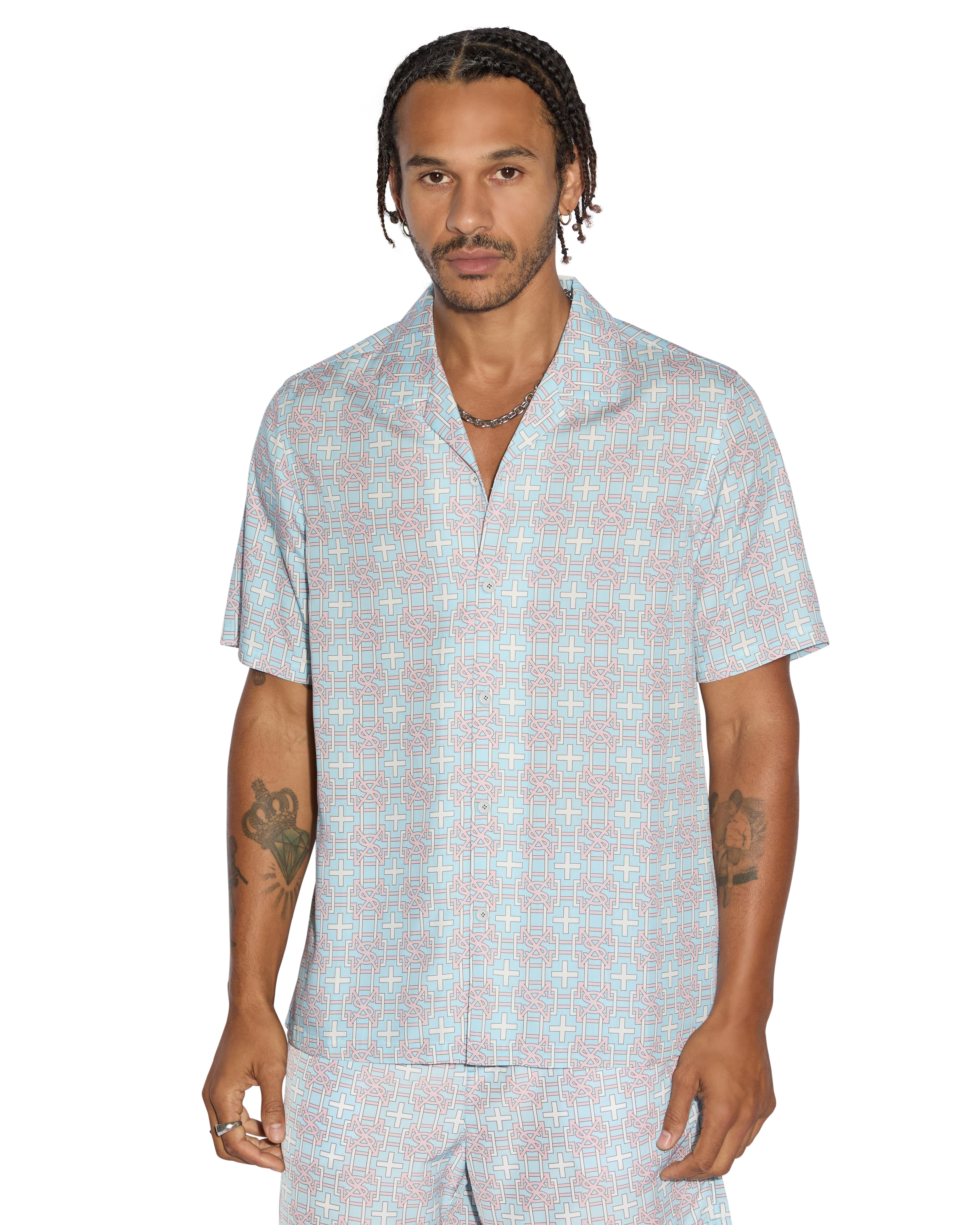 Plus Size Resort Short Sleeve Shirt - Tropical Paradise Print - Comfortable Vacation Wear for Beach, Pool & Summer Outings