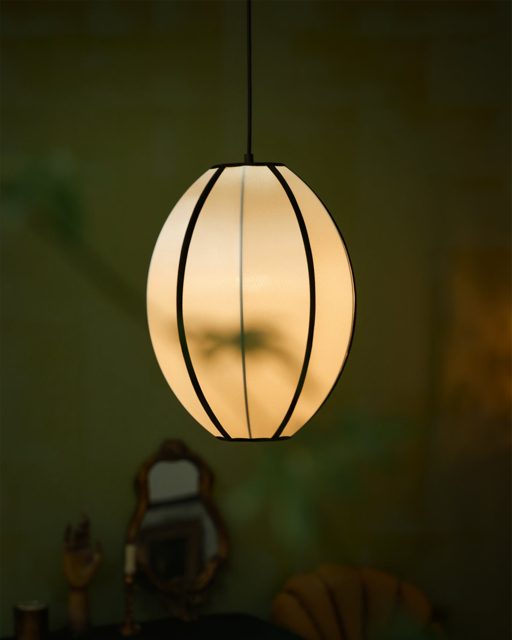 Bombori Pendant Lamp - Modern Hanging Light Fixture for Dining Room, Kitchen Island & Bedroom Decor | Energy Efficient LED Ceiling Light