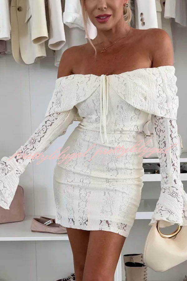 Elegant Solid Color Lace Off-Shoulder Mini Dress - Slim Fit Sexy Party Dress for Women, Perfect for Cocktail Parties, Date Nights & Summer Vacations