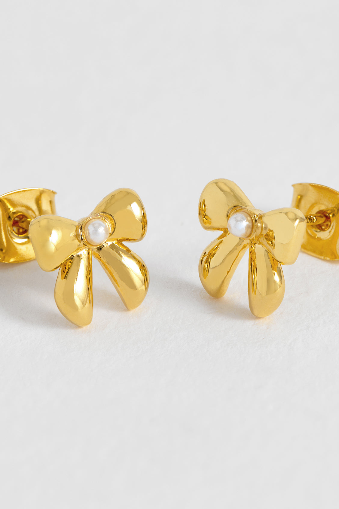 Pearl Bow Stud Earrings for Women - Elegant & Dainty Jewelry Gift for Bridesmaids, Birthday, Anniversary - Perfect for Weddings, Parties & Everyday Wear